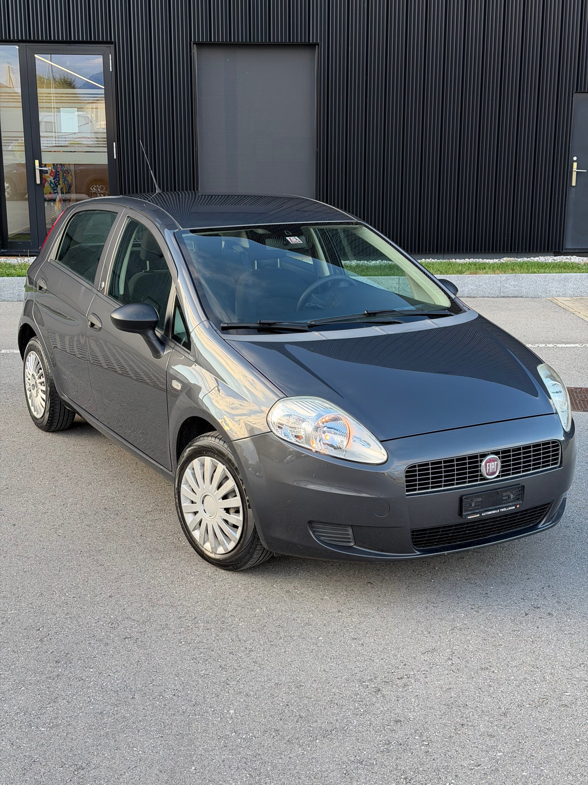 FIAT Punto 1.4 Dynamic-image-0