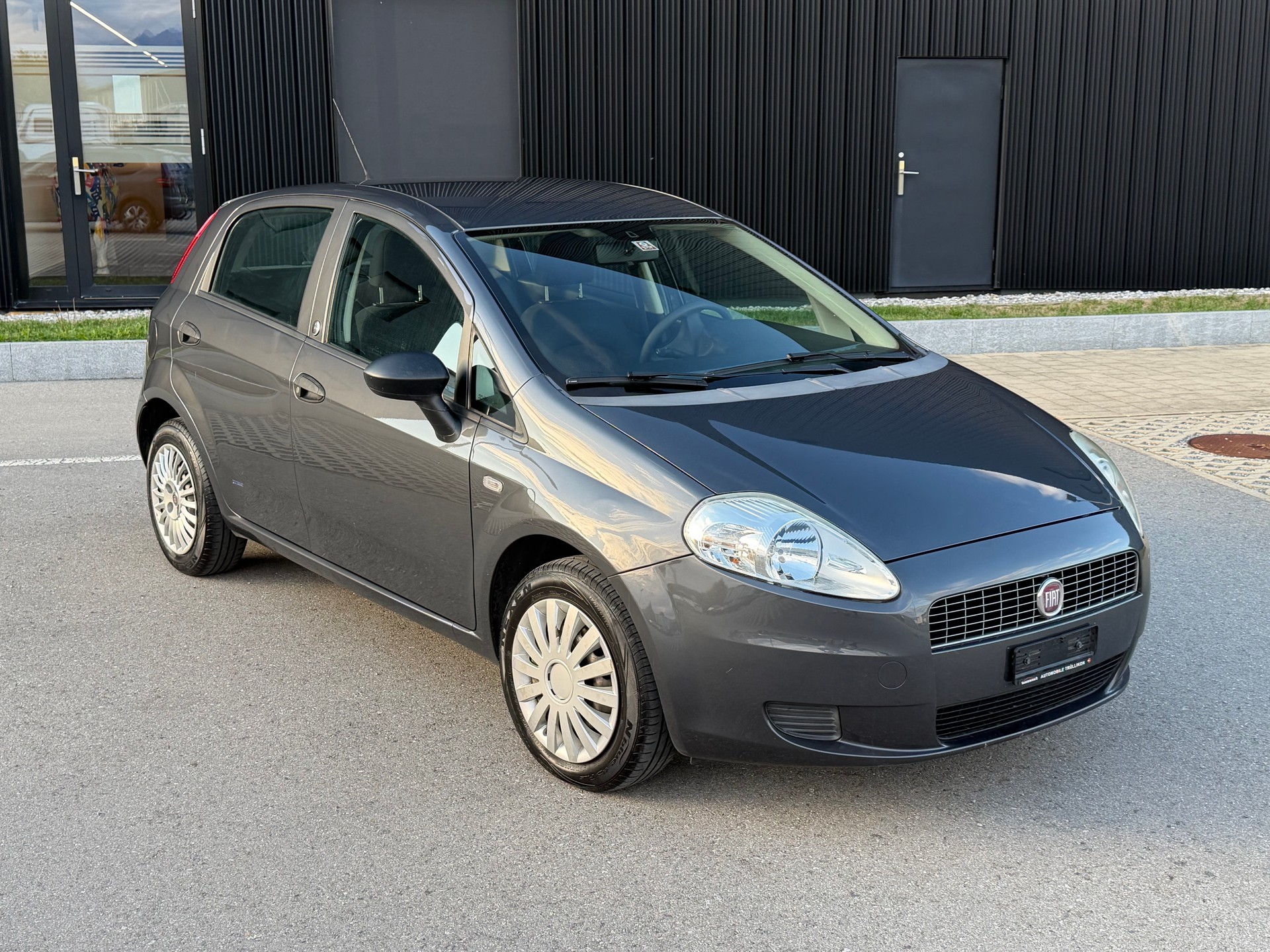 FIAT Punto 1.4 Dynamic-image-14