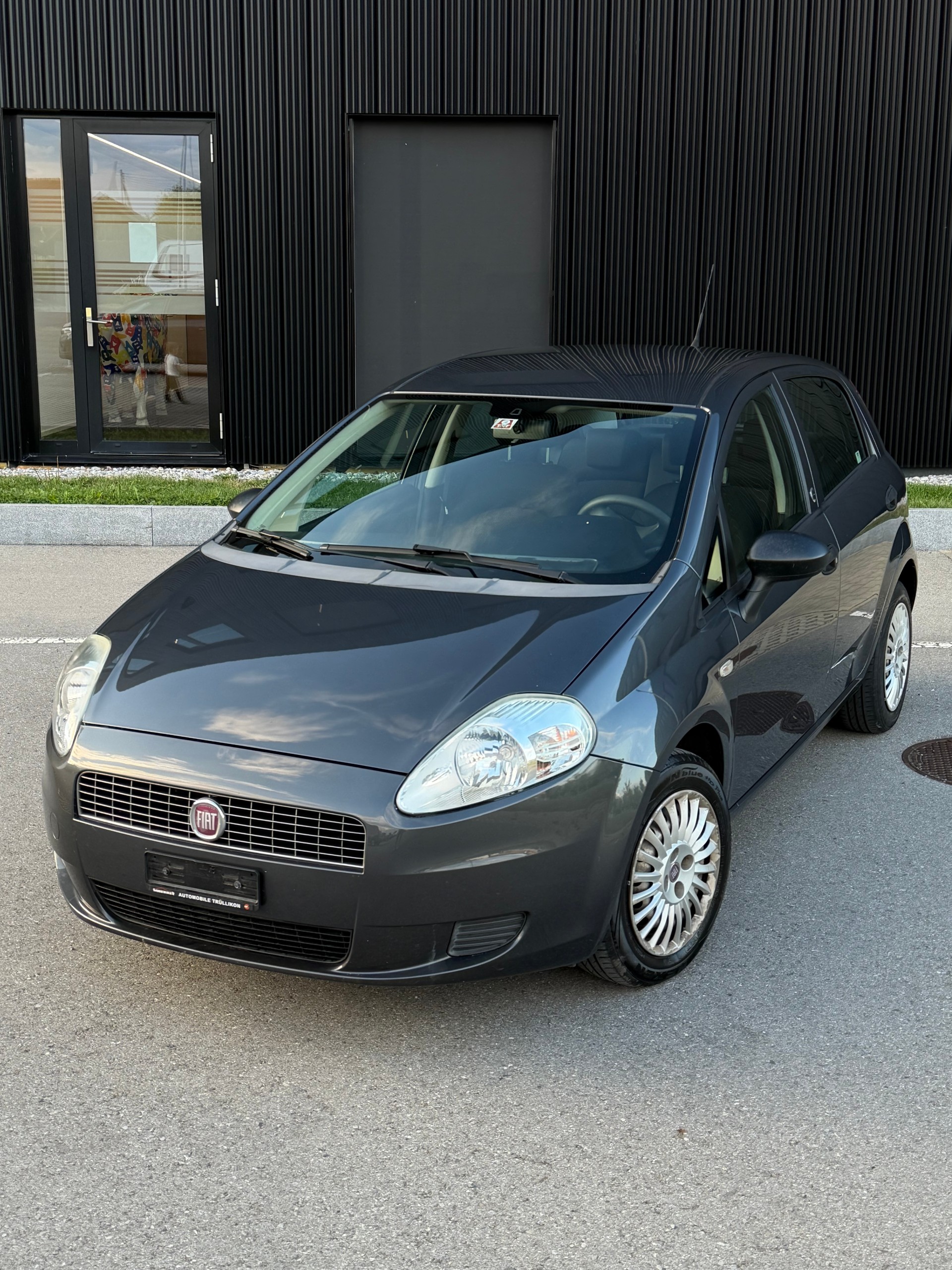 FIAT Punto 1.4 Dynamic-image-2