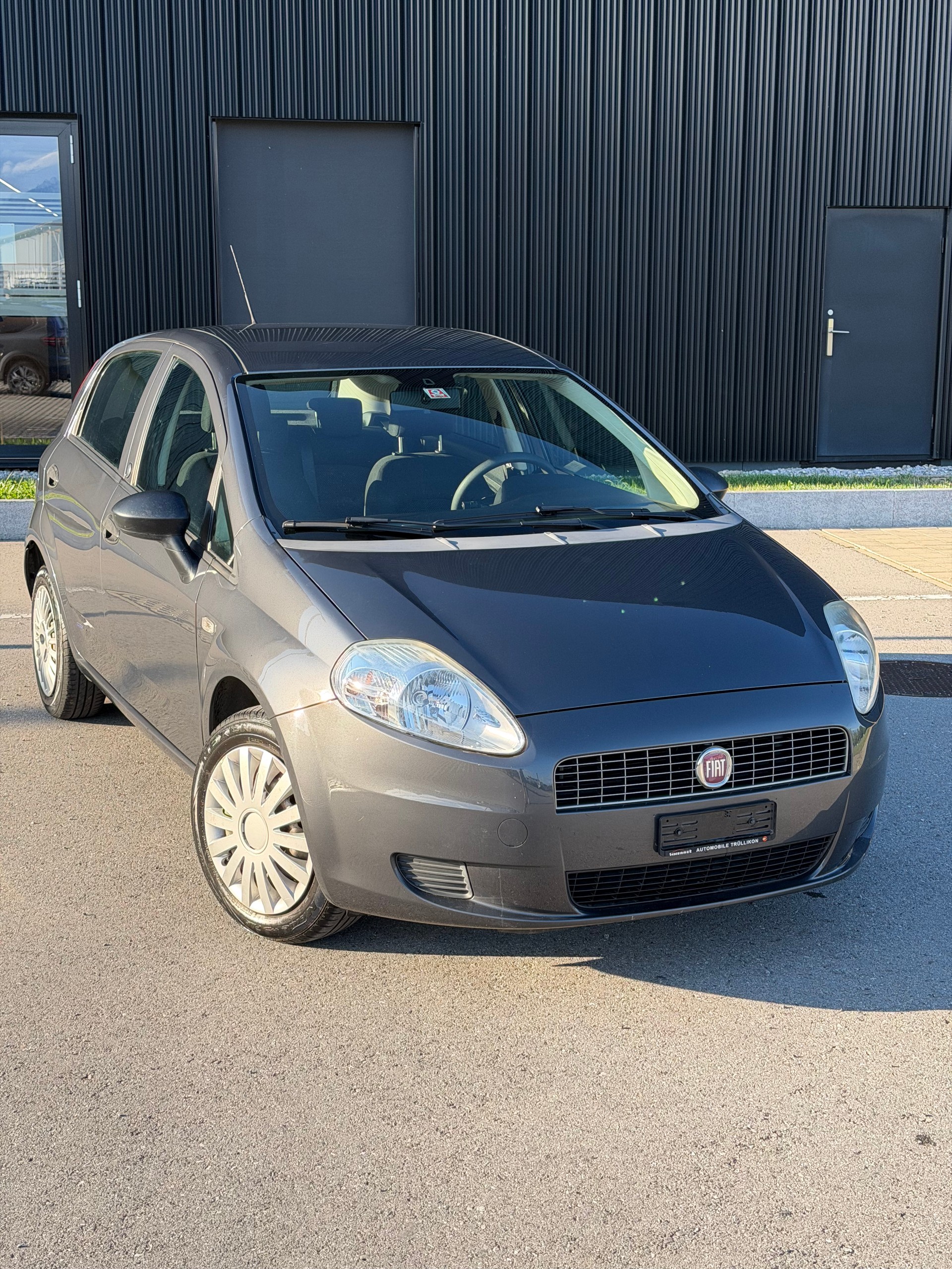 FIAT Punto 1.4 Dynamic-image-10