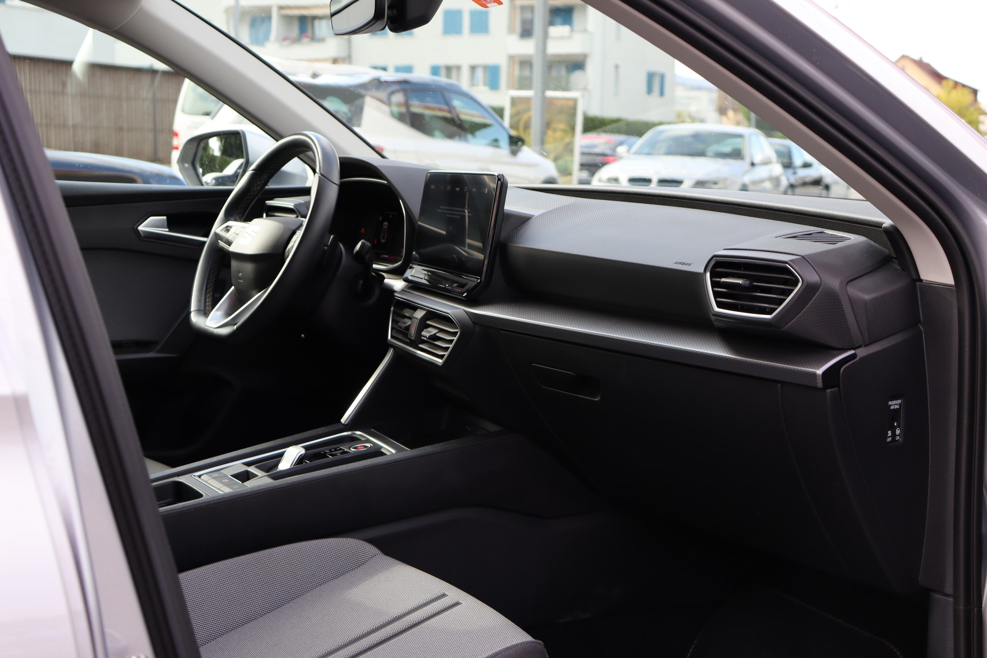 SEAT Leon ST 2.0 TDI EVO DSG Style-image-9