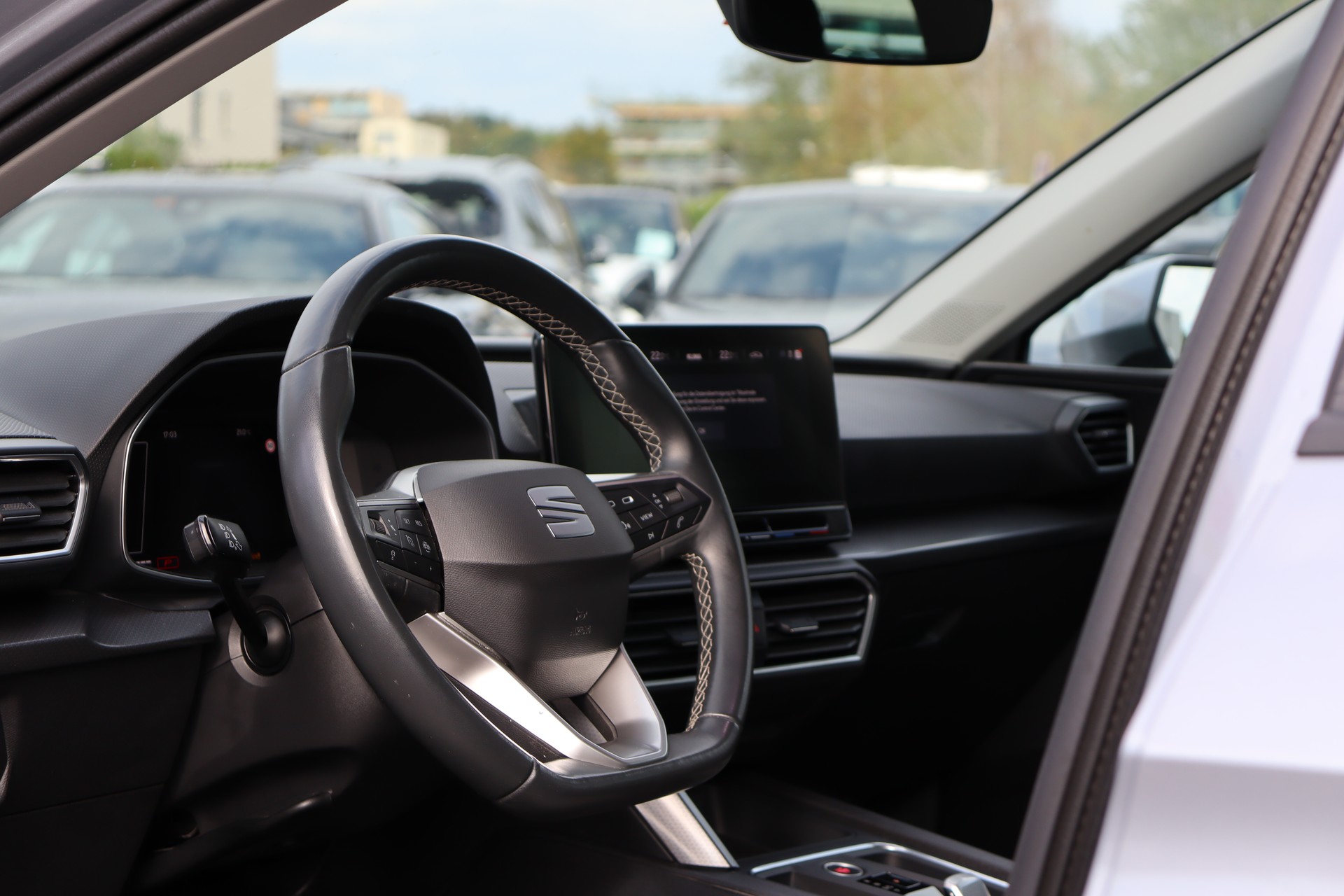 SEAT Leon ST 2.0 TDI EVO DSG Style-image-8
