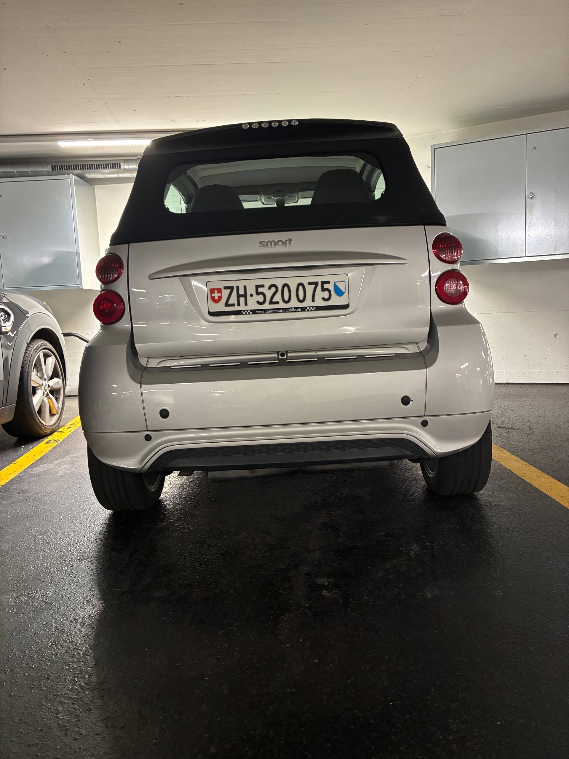 SMART Cabrio-image-1