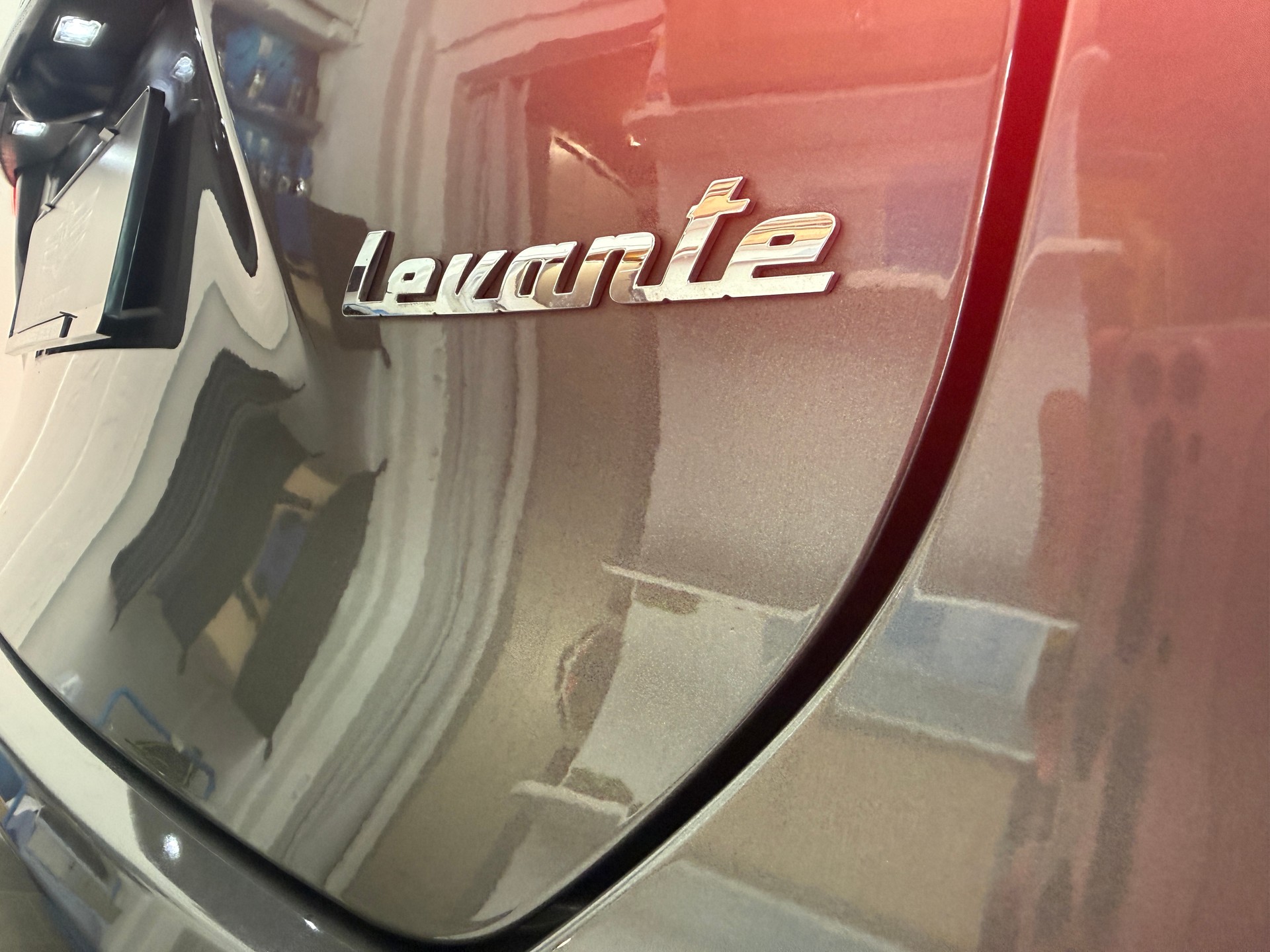 MASERATI Levante S 3.0 V6 Automatica Ab 350.- pro Monat 1. Hand-image-24