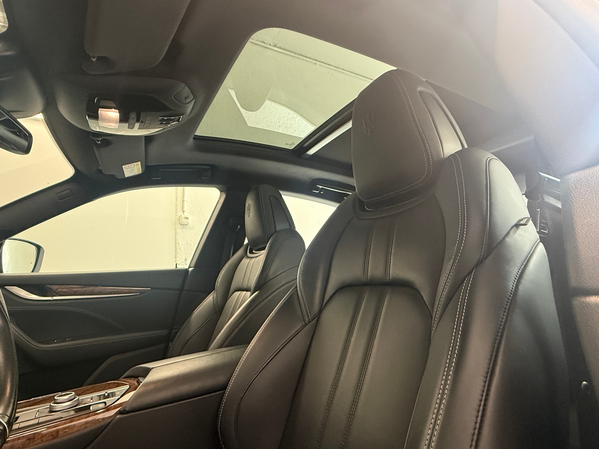 MASERATI Levante S 3.0 V6 Automatica Ab 350.- pro Monat 1. Hand-image-18
