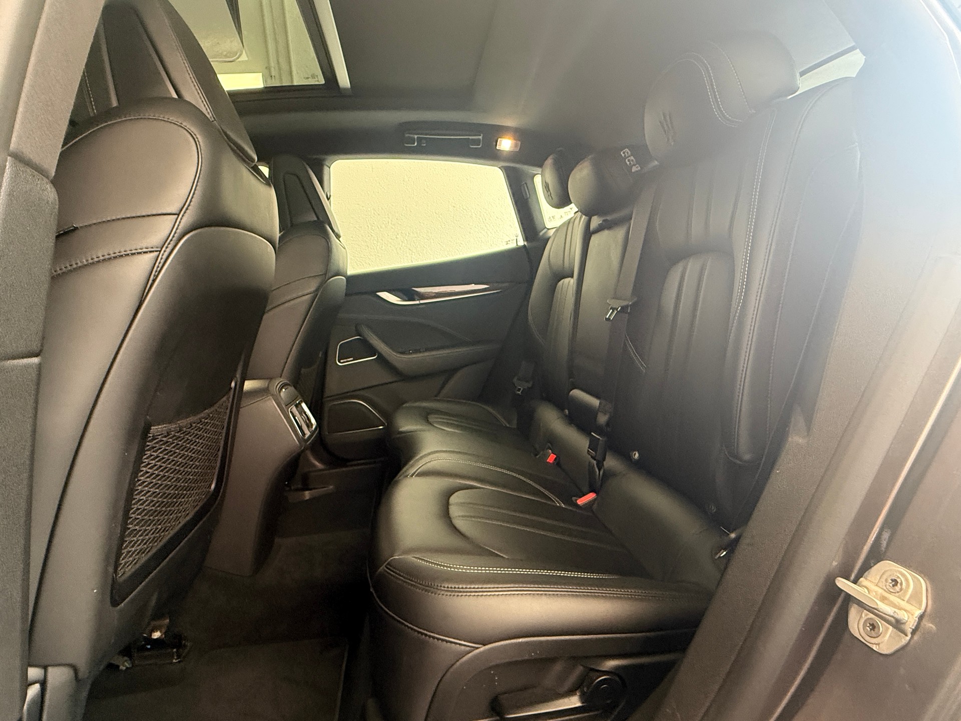 MASERATI Levante S 3.0 V6 Automatica Ab 350.- pro Monat 1. Hand-image-10