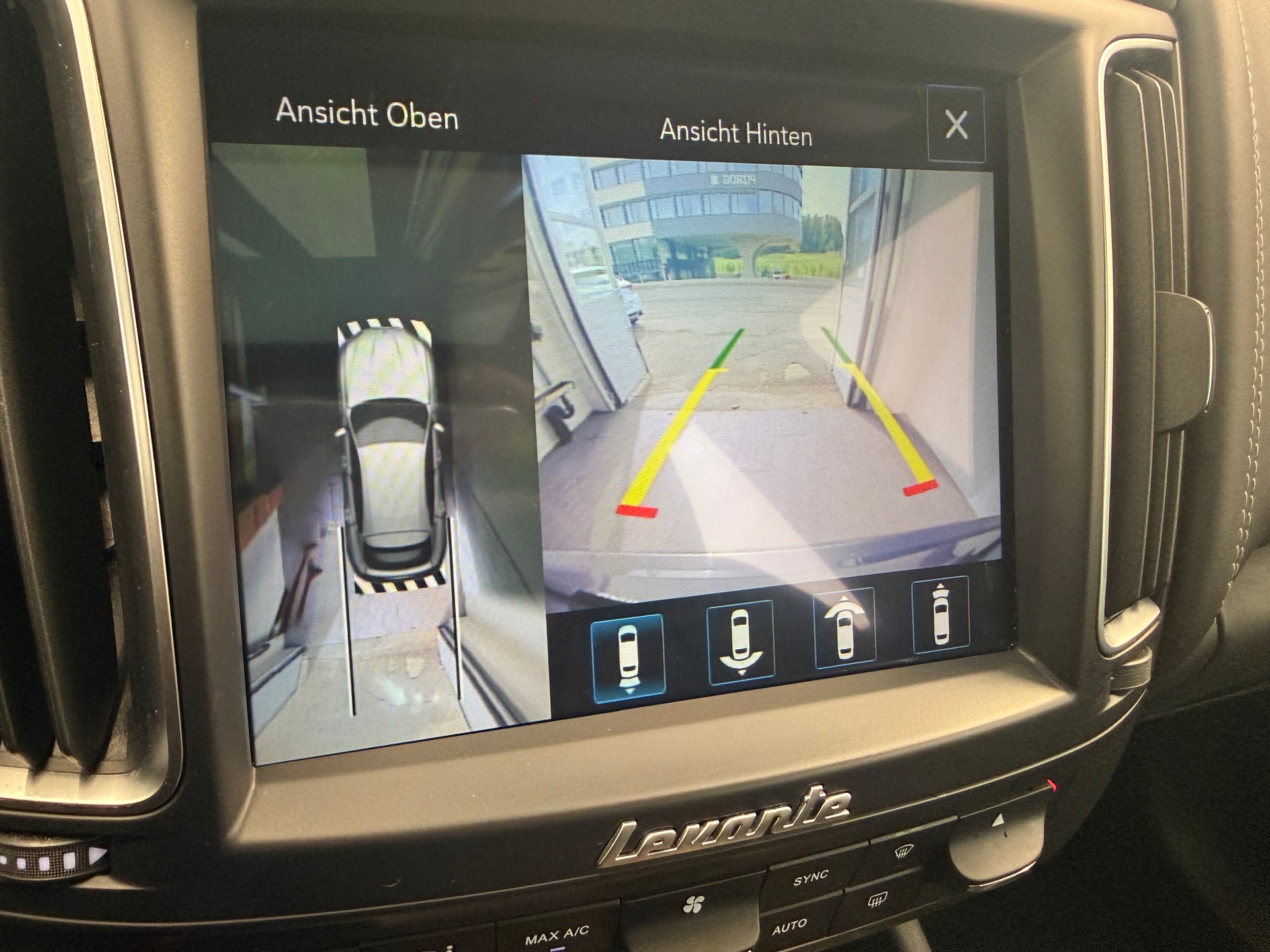 MASERATI Levante S 3.0 V6 Automatica Ab 350.- pro Monat 1. Hand-image-16