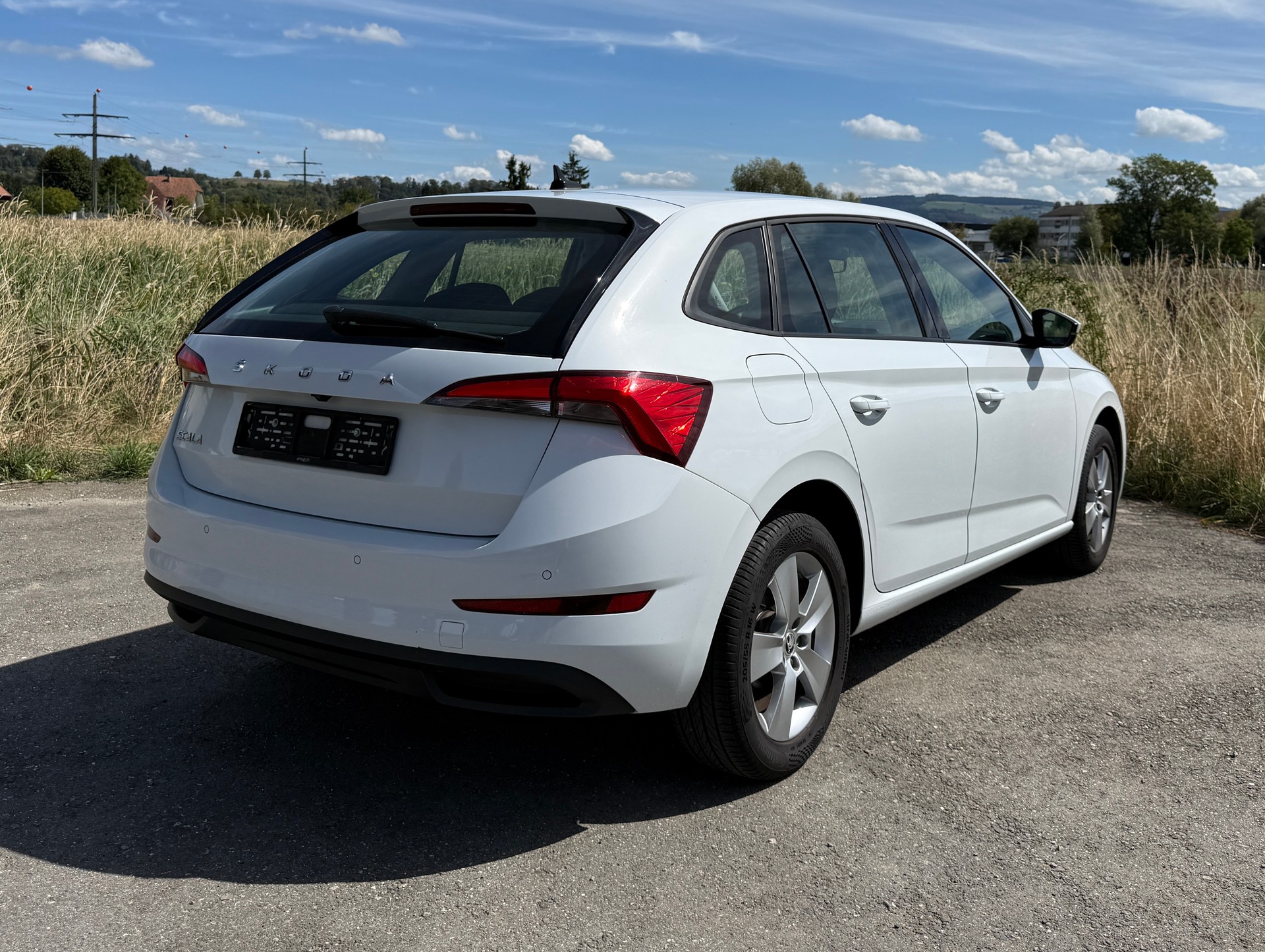SKODA Scala 1.5 TSI Ambition DSG-image-5