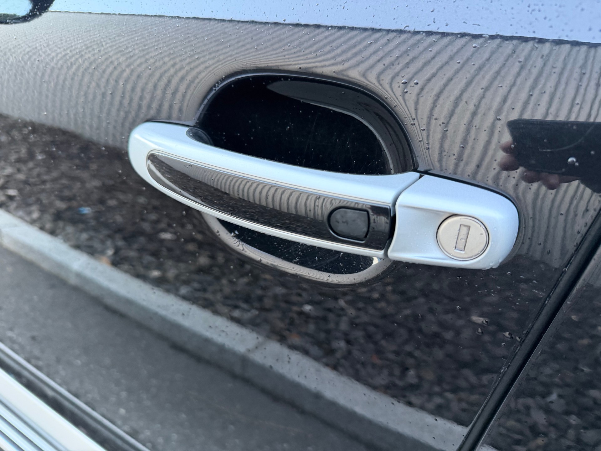 PORSCHE Cayenne Turbo-image-16