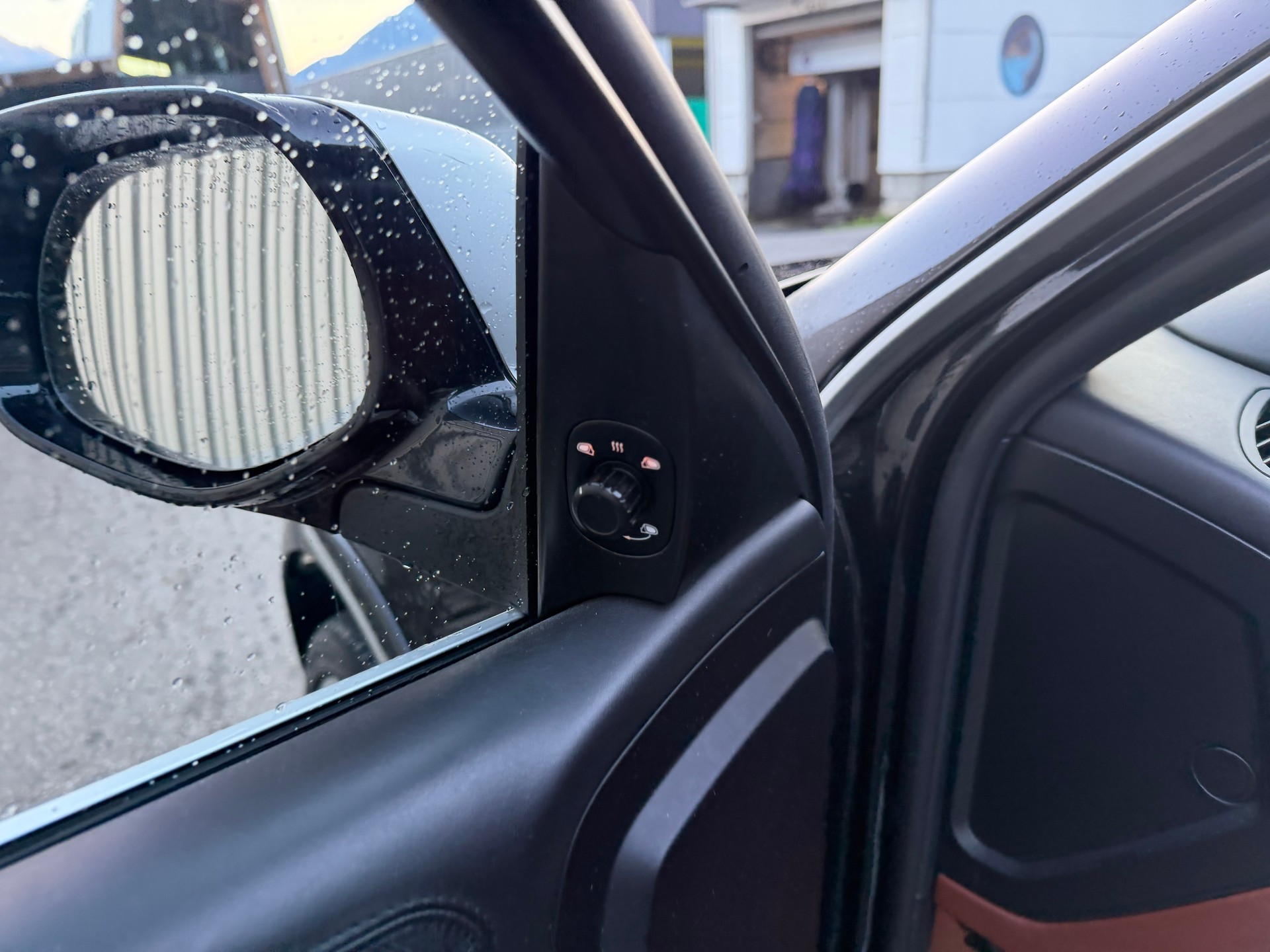 PORSCHE Cayenne Turbo-image-18