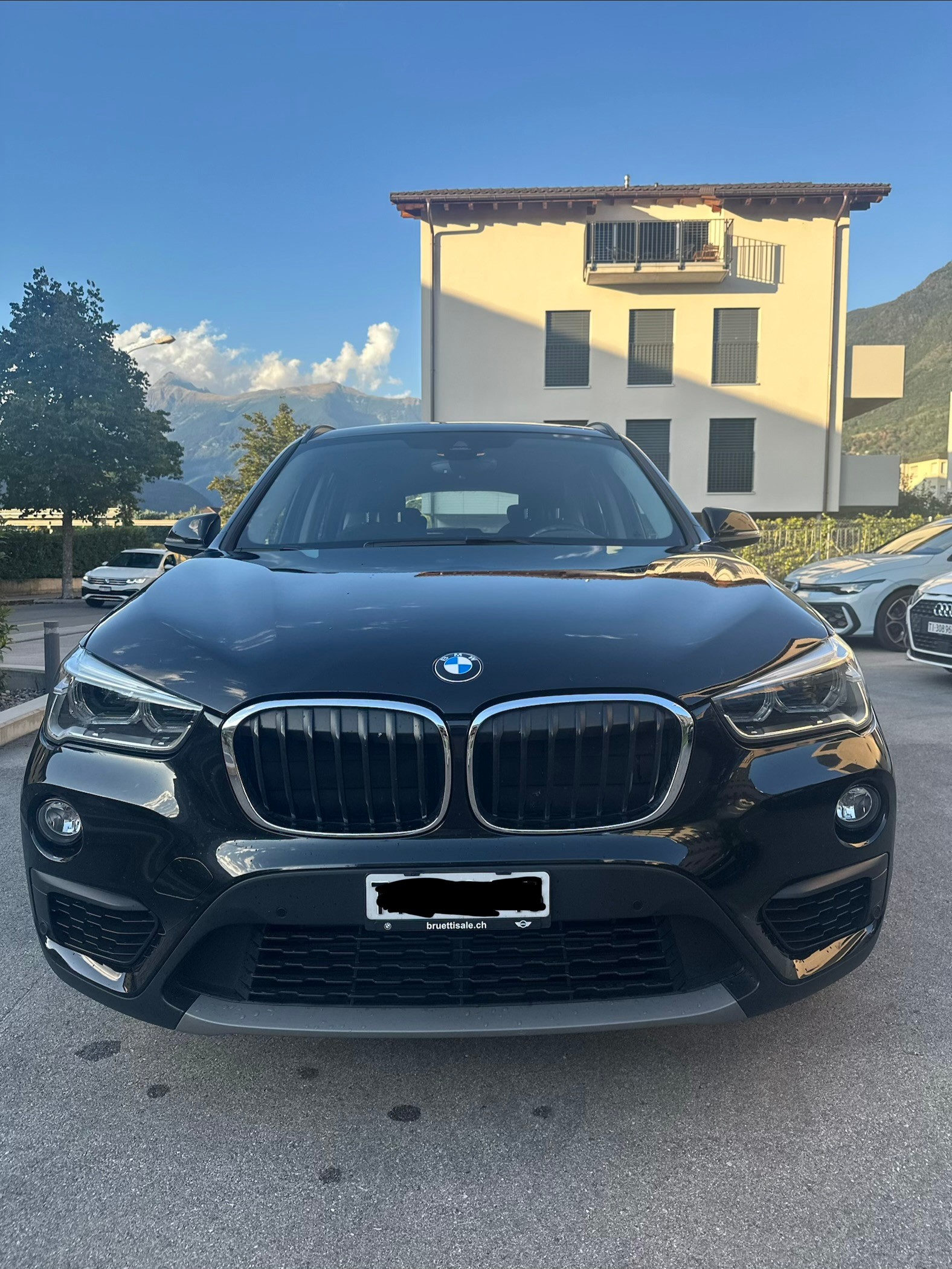 BMW 18d xDrive SAG-image-0