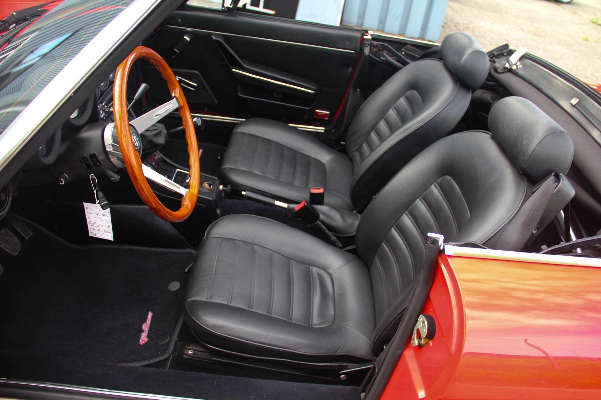 ALFA ROMEO Spider 2.0 (Veloce) ⭐⭐⭐⭐⭐-image-5