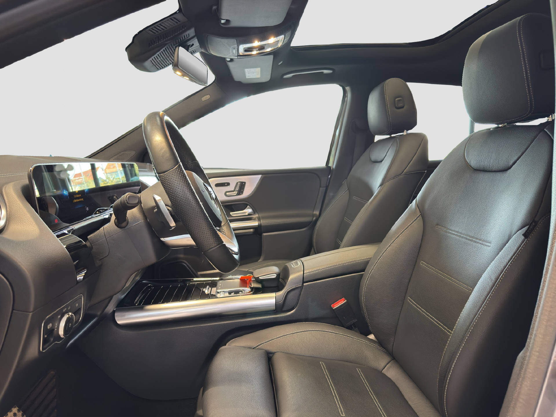 MERCEDES-BENZ B 250 AMG Line 4MATIC-image-6