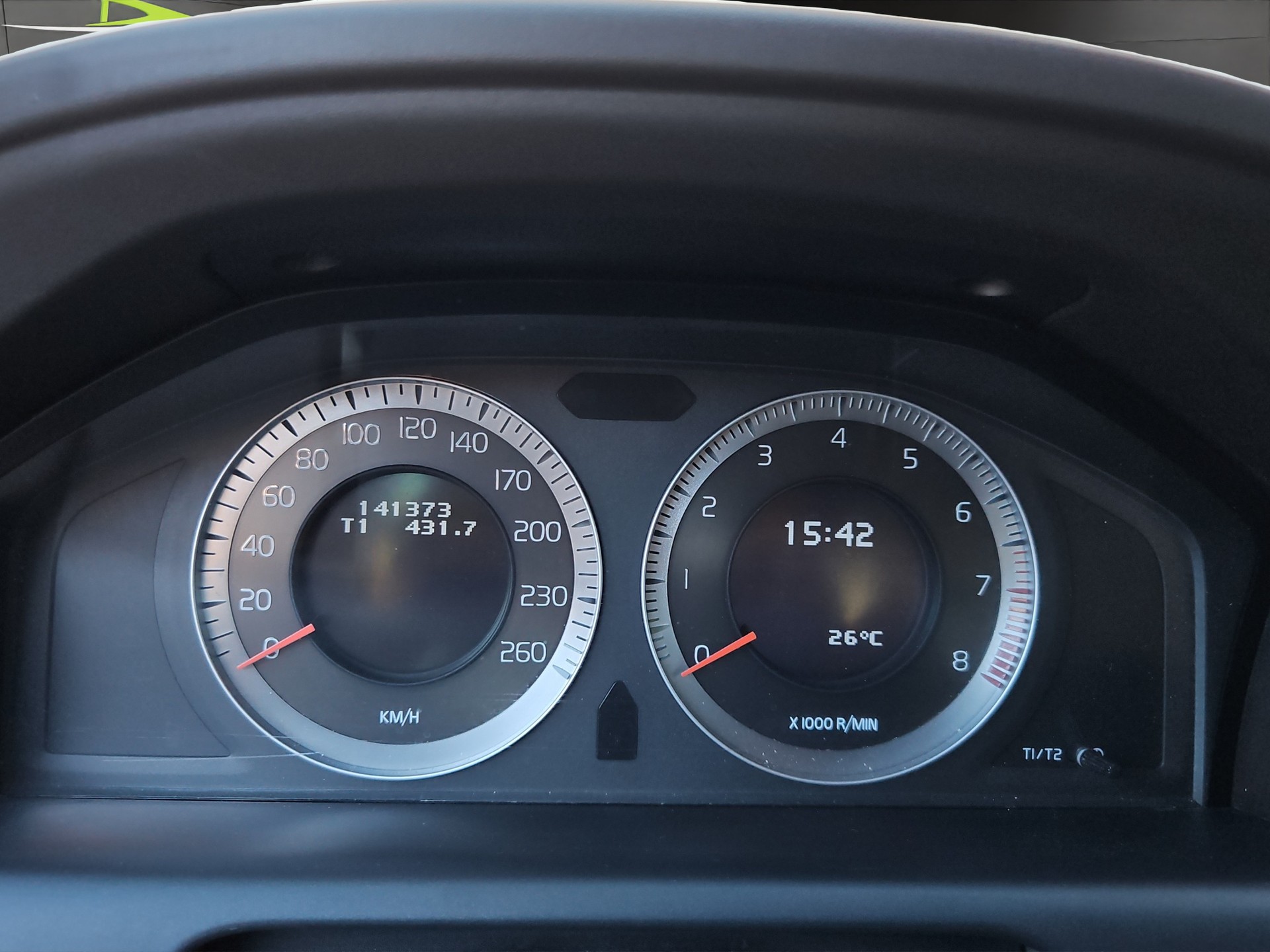 VOLVO XC60 T6 AWD Summum Geartronic-image-9
