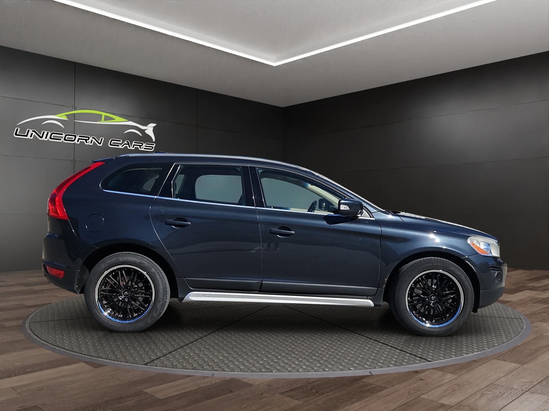 VOLVO XC60 T6 AWD Summum Geartronic-image-3