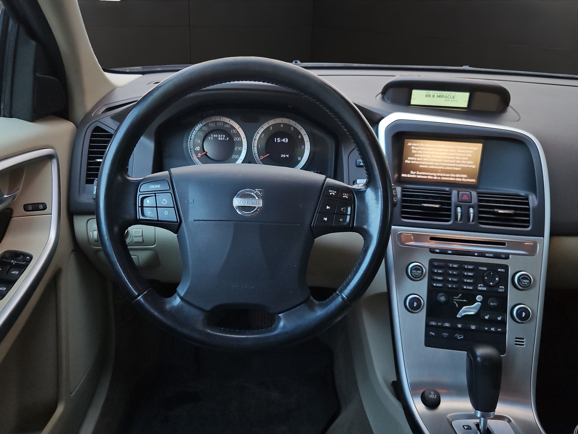 VOLVO XC60 T6 AWD Summum Geartronic-image-10