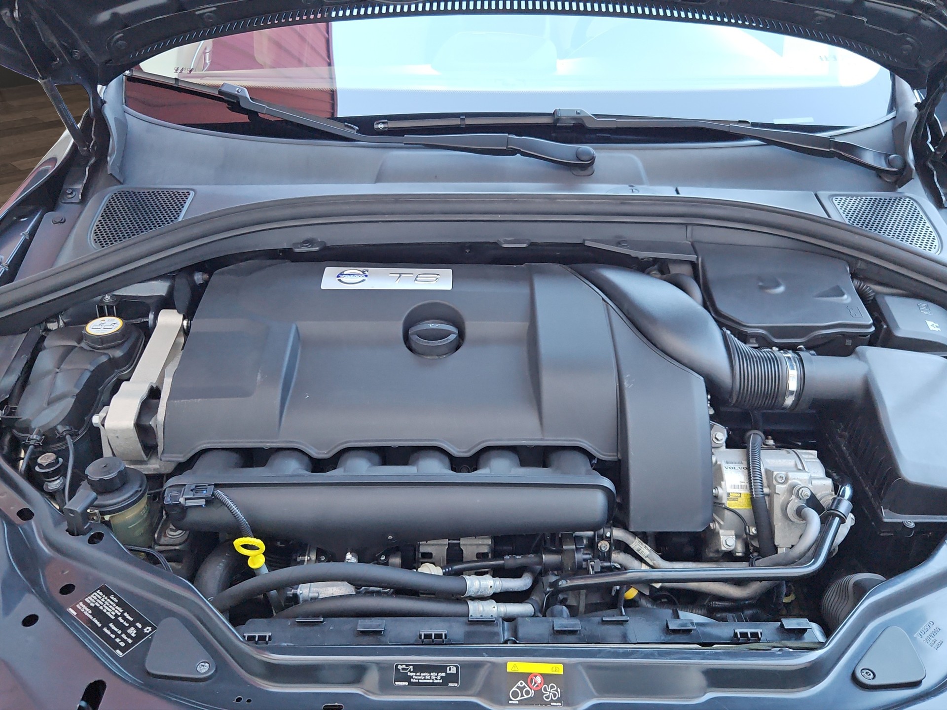 VOLVO XC60 T6 AWD Summum Geartronic-image-22
