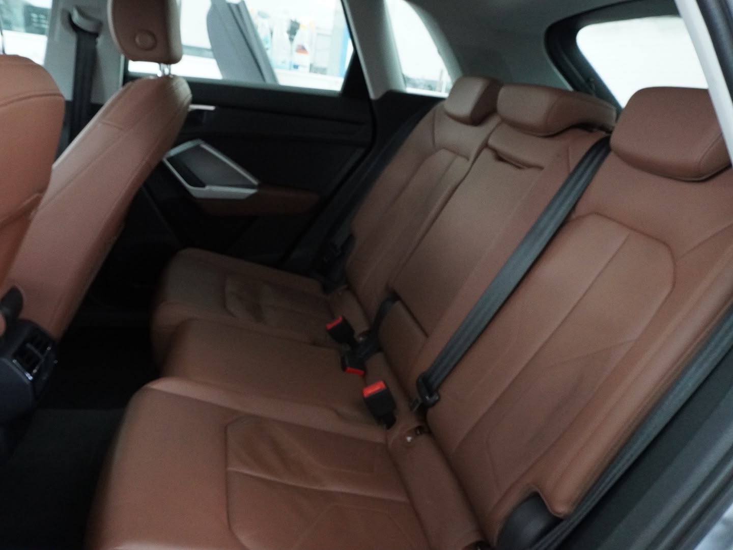 AUDI Q3 45 TFSI advanced quattro S-tronic-image-4