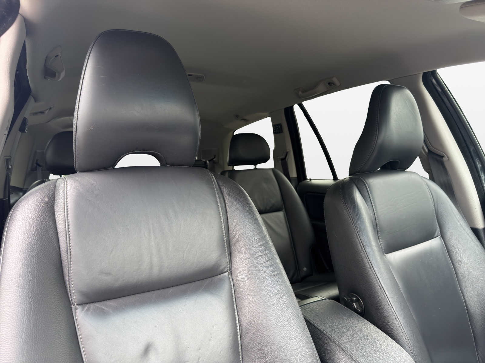 VOLVO XC90 D5 AWD Family Edition Geartronic-image-15