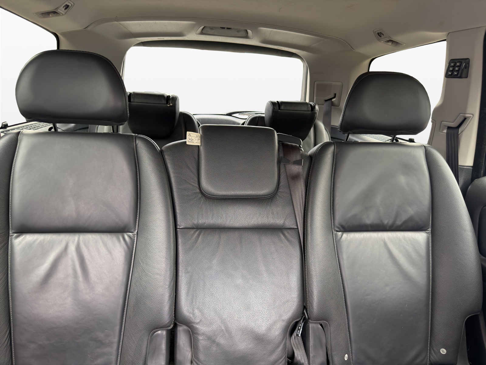 VOLVO XC90 D5 AWD Family Edition Geartronic-image-17
