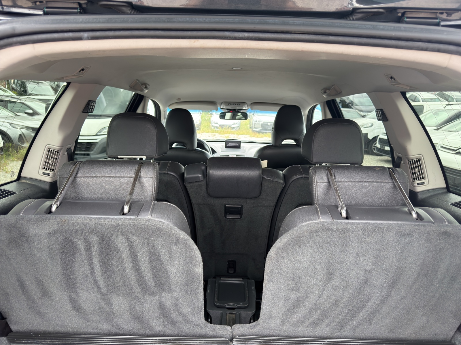 VOLVO XC90 D5 AWD Family Edition Geartronic-image-21