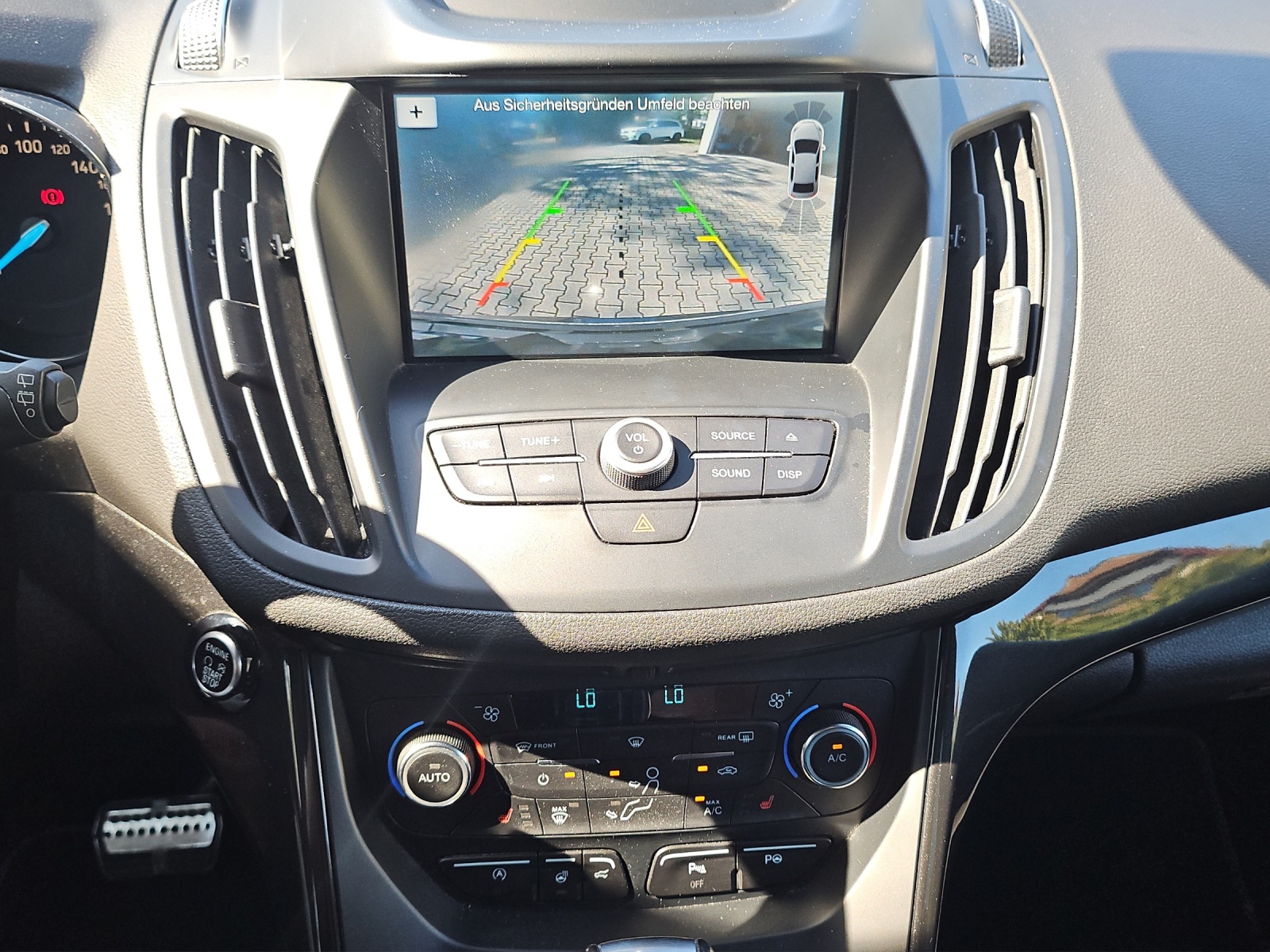 FORD Kuga 2.0 TDCi ST Line High 4WD PowerShift-image-14