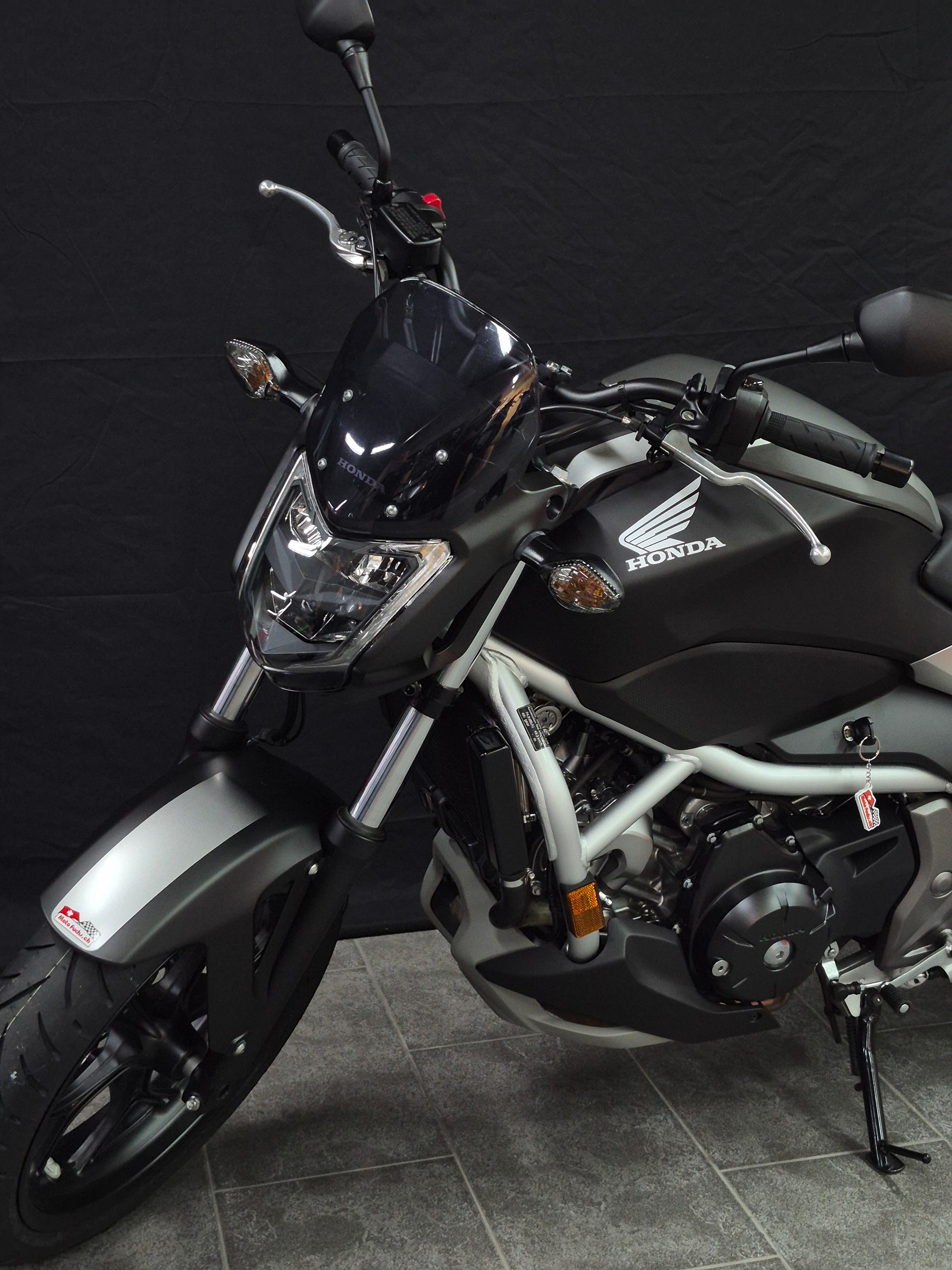 HONDA NC 750 S ABS-showroom-element-2