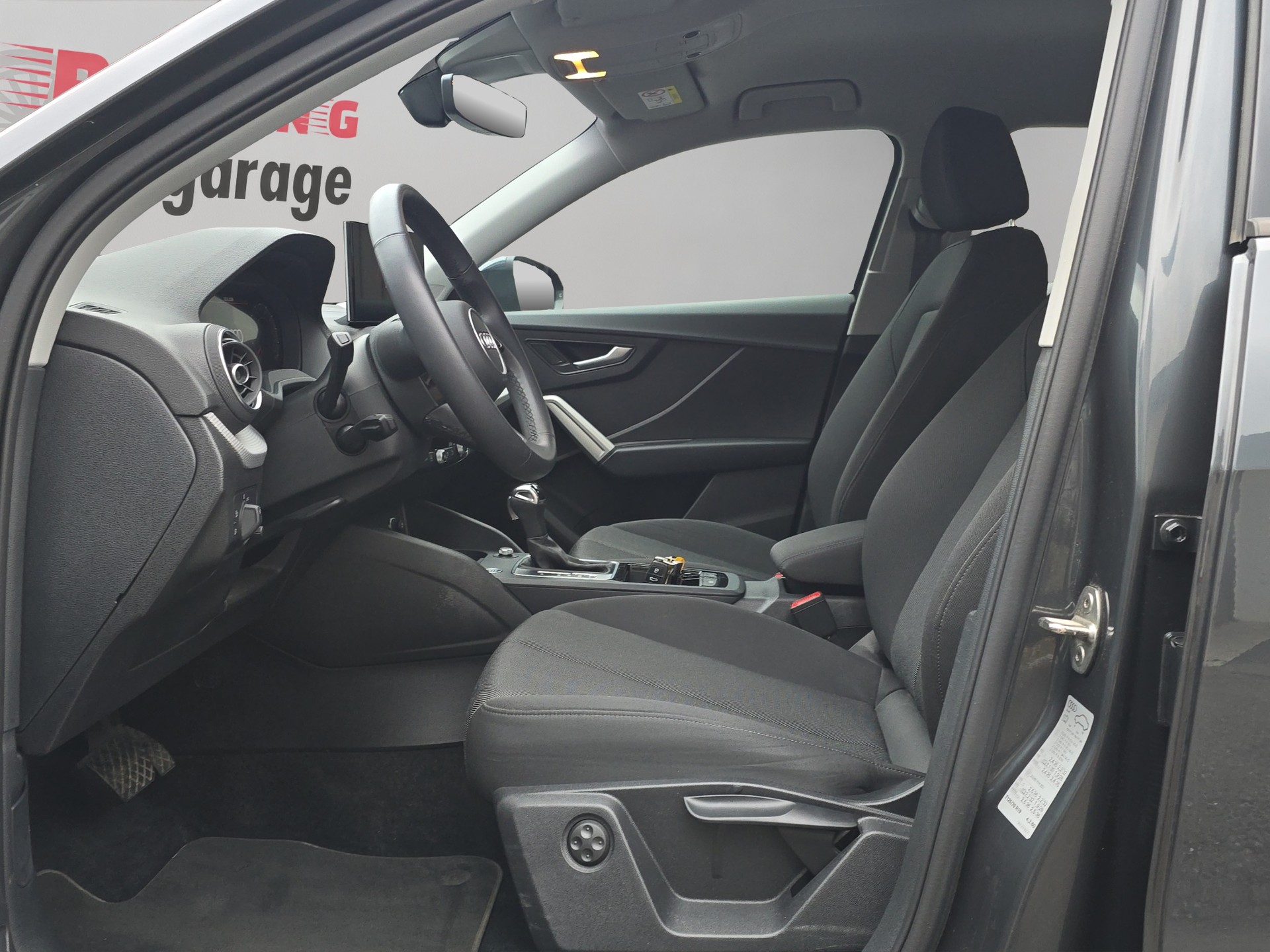 AUDI Q2 35 TFSI S-tronic Prestige-image-8
