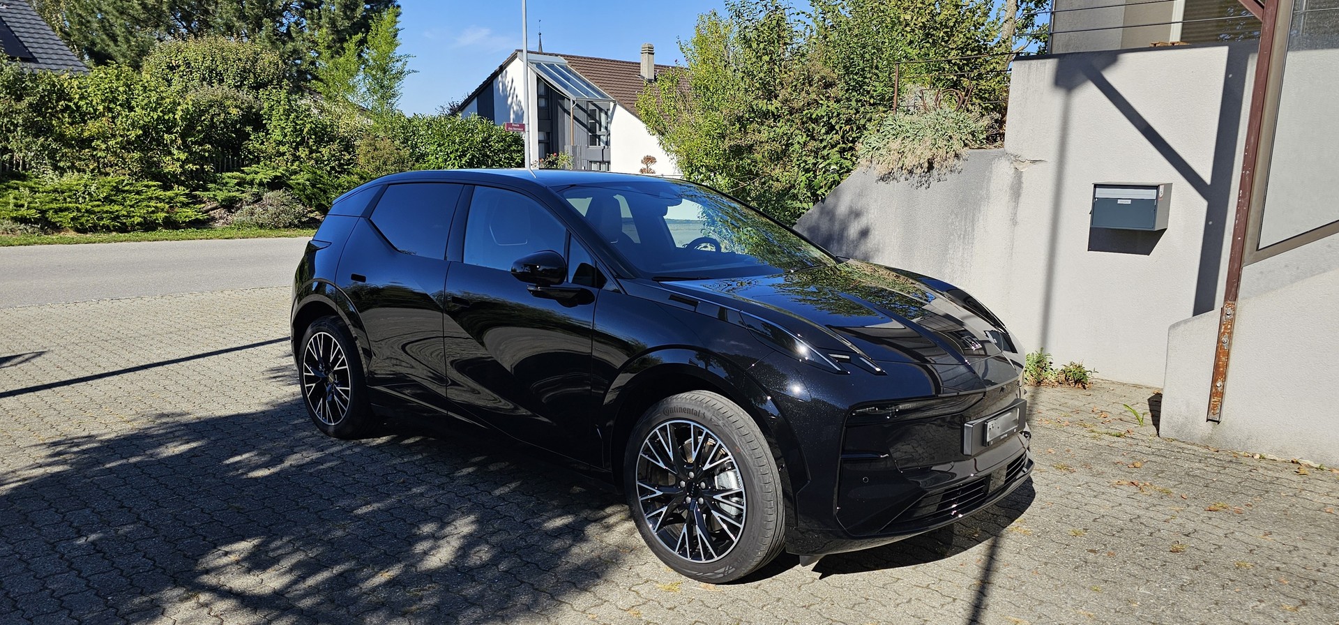 ZEEKR Privilege AWD-image-2