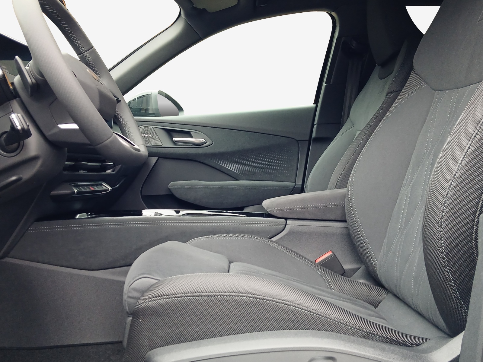 AUDI Q3 SUV TFSI quattro 150 kW S tronic-image-7