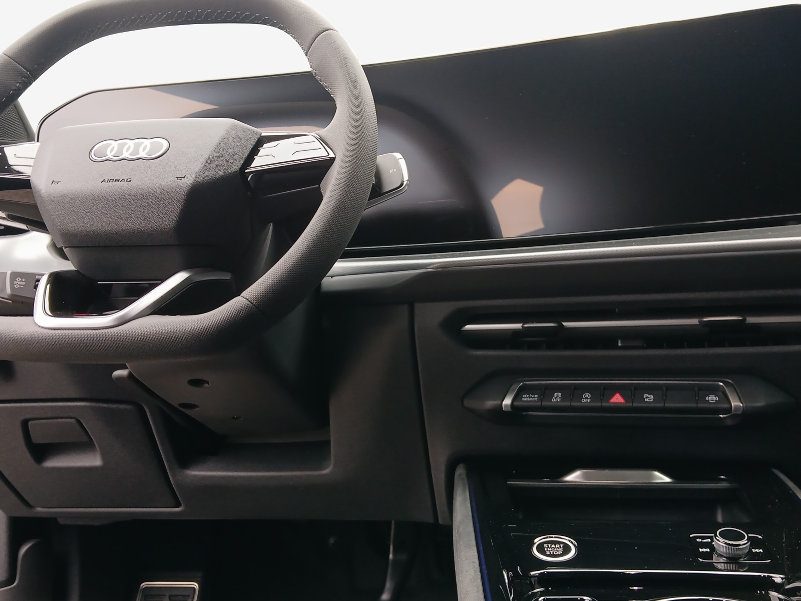 AUDI Q3 SUV TFSI quattro 150 kW S tronic-image-8