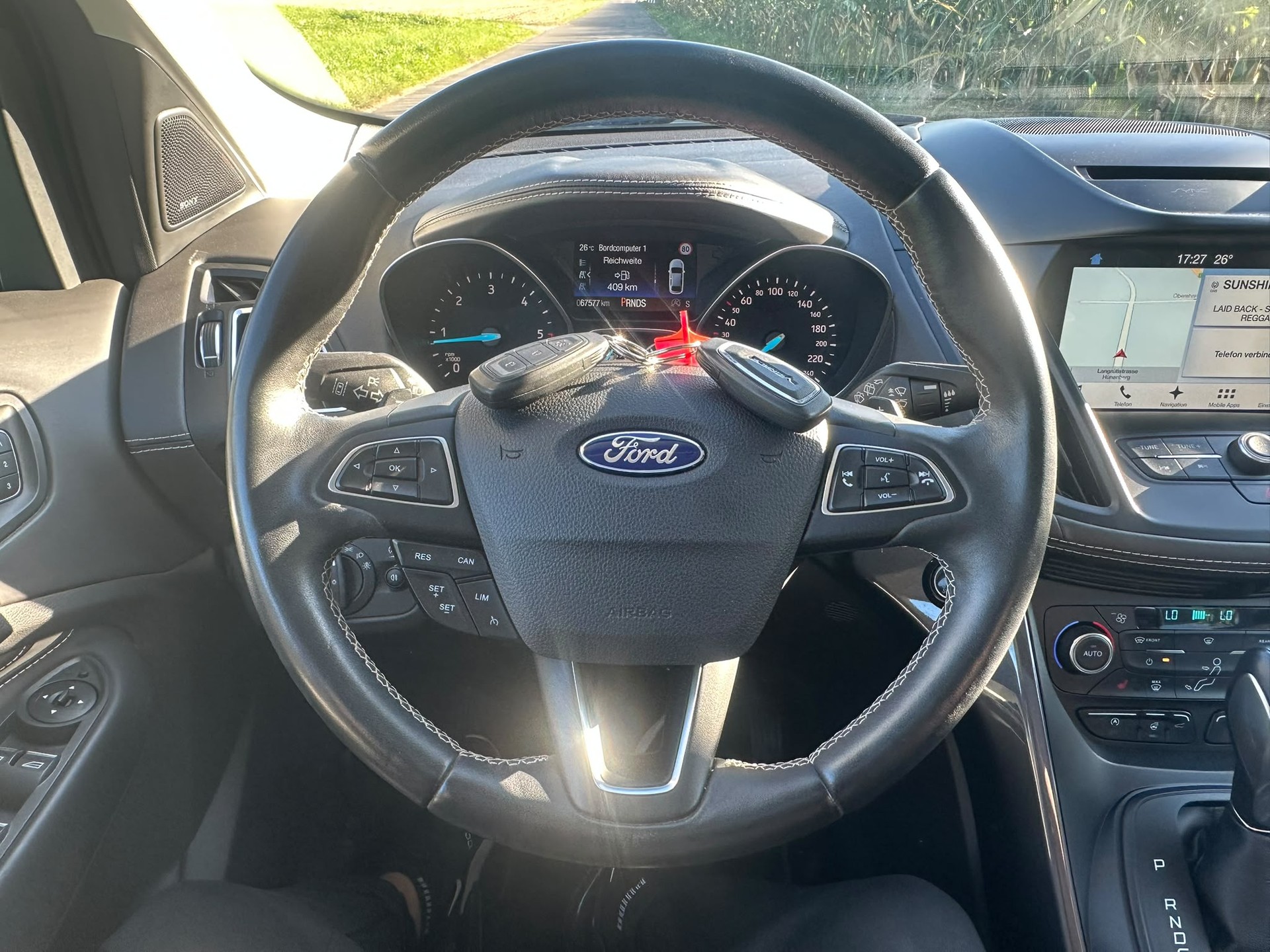 FORD Kuga 2.0 TDCi ST Line 4WD PowerShift-image-16