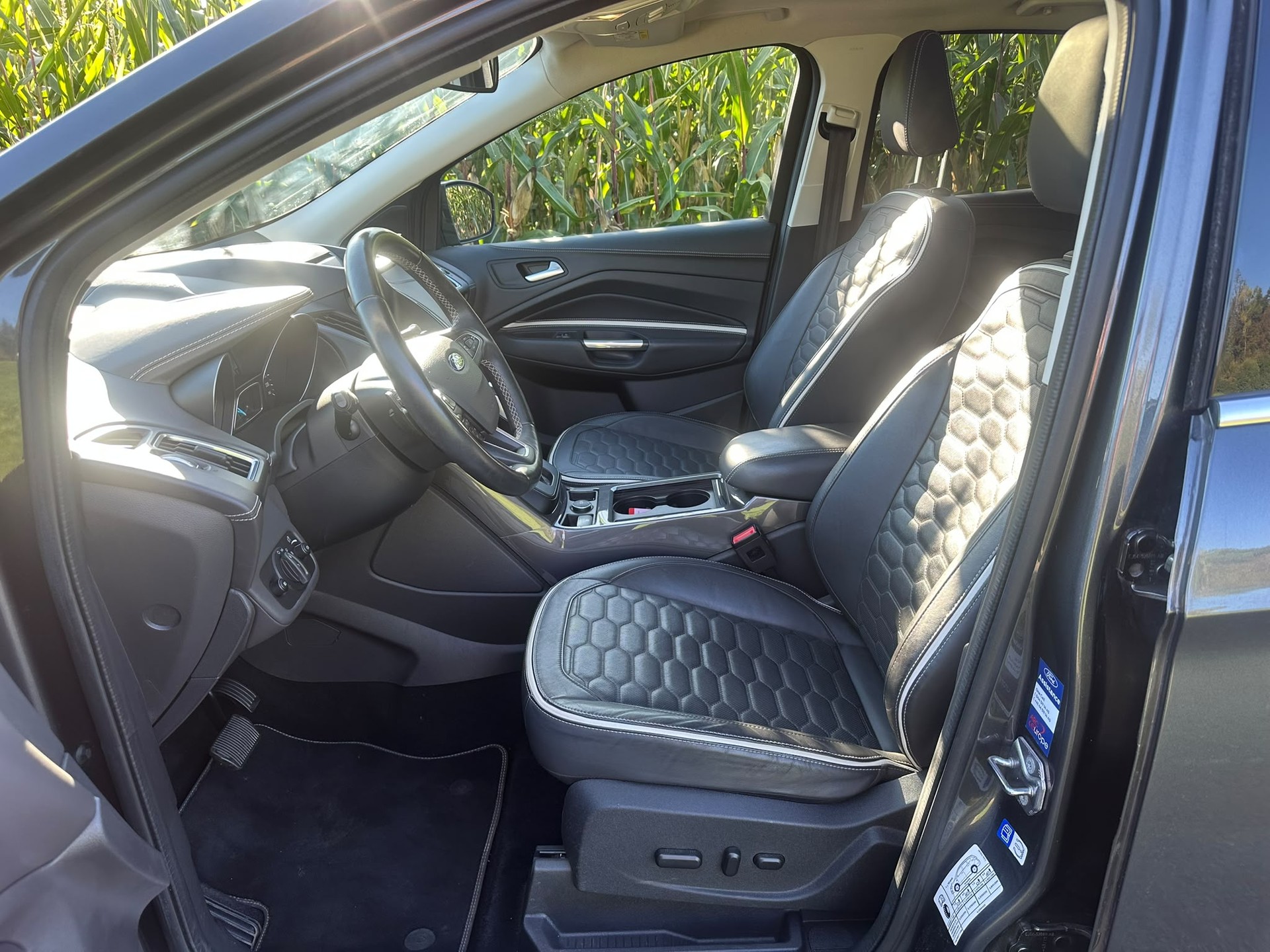 FORD Kuga 2.0 TDCi ST Line 4WD PowerShift-image-10