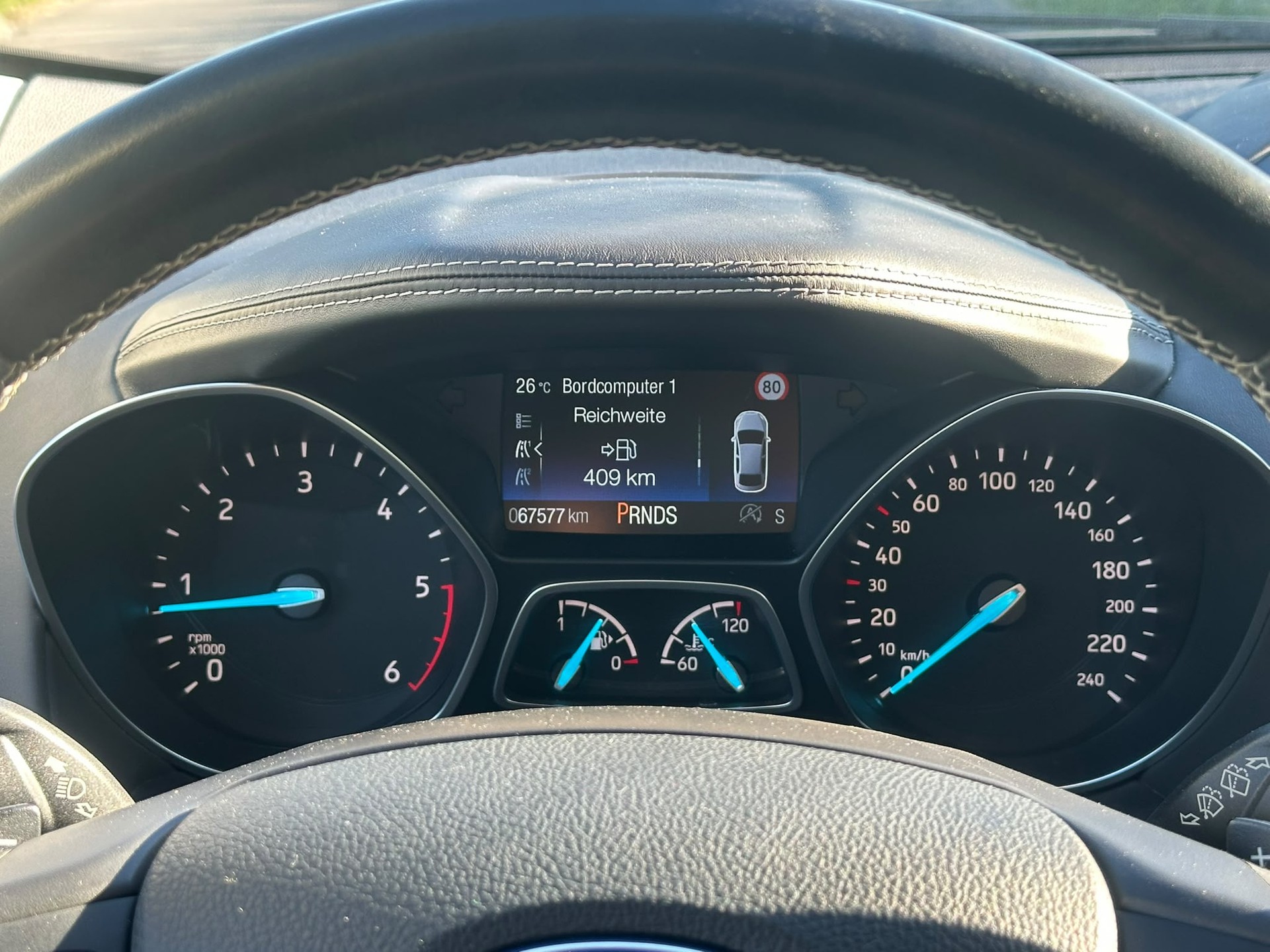 FORD Kuga 2.0 TDCi ST Line 4WD PowerShift-image-18