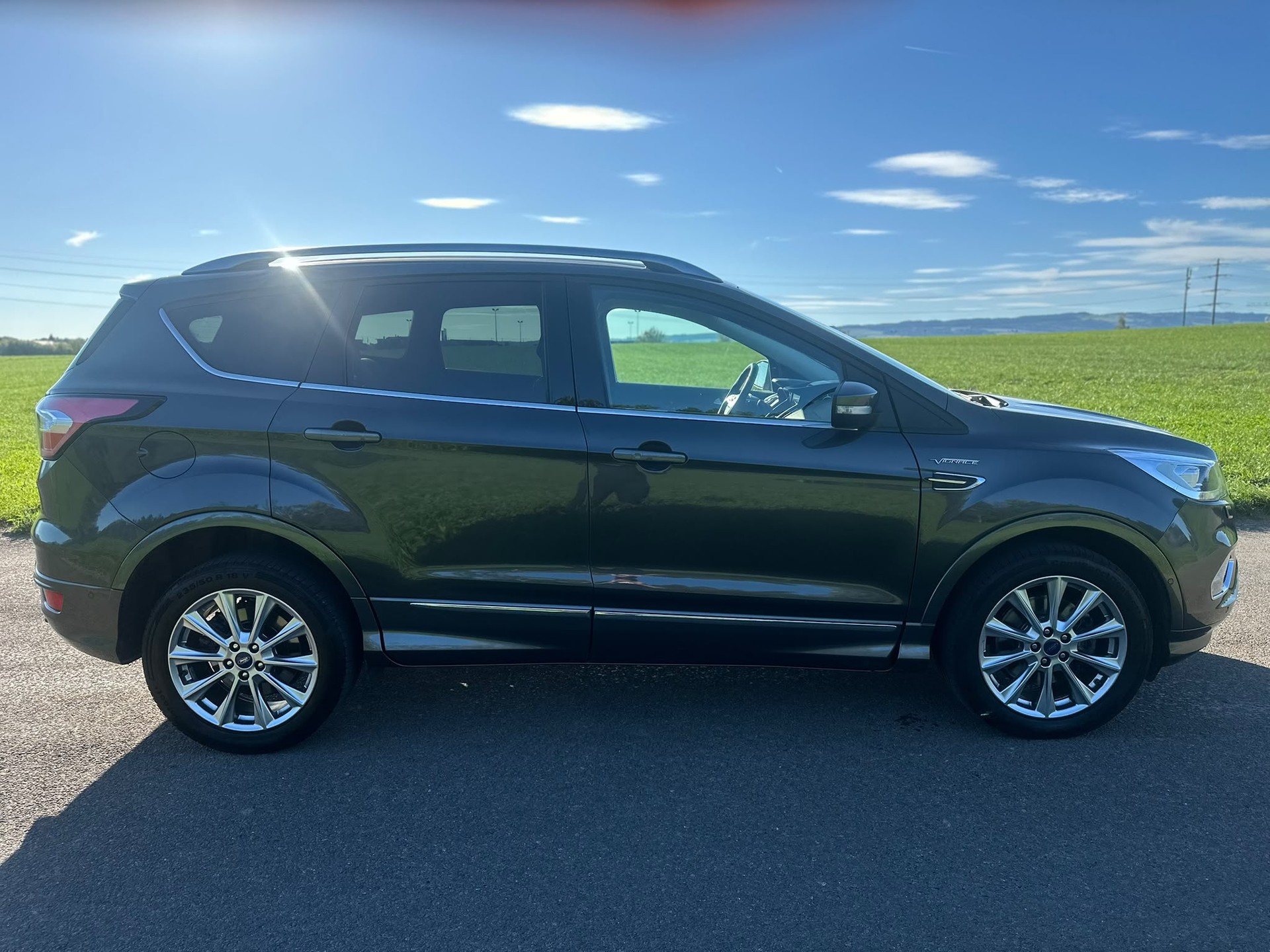 FORD Kuga 2.0 TDCi ST Line 4WD PowerShift-image-4