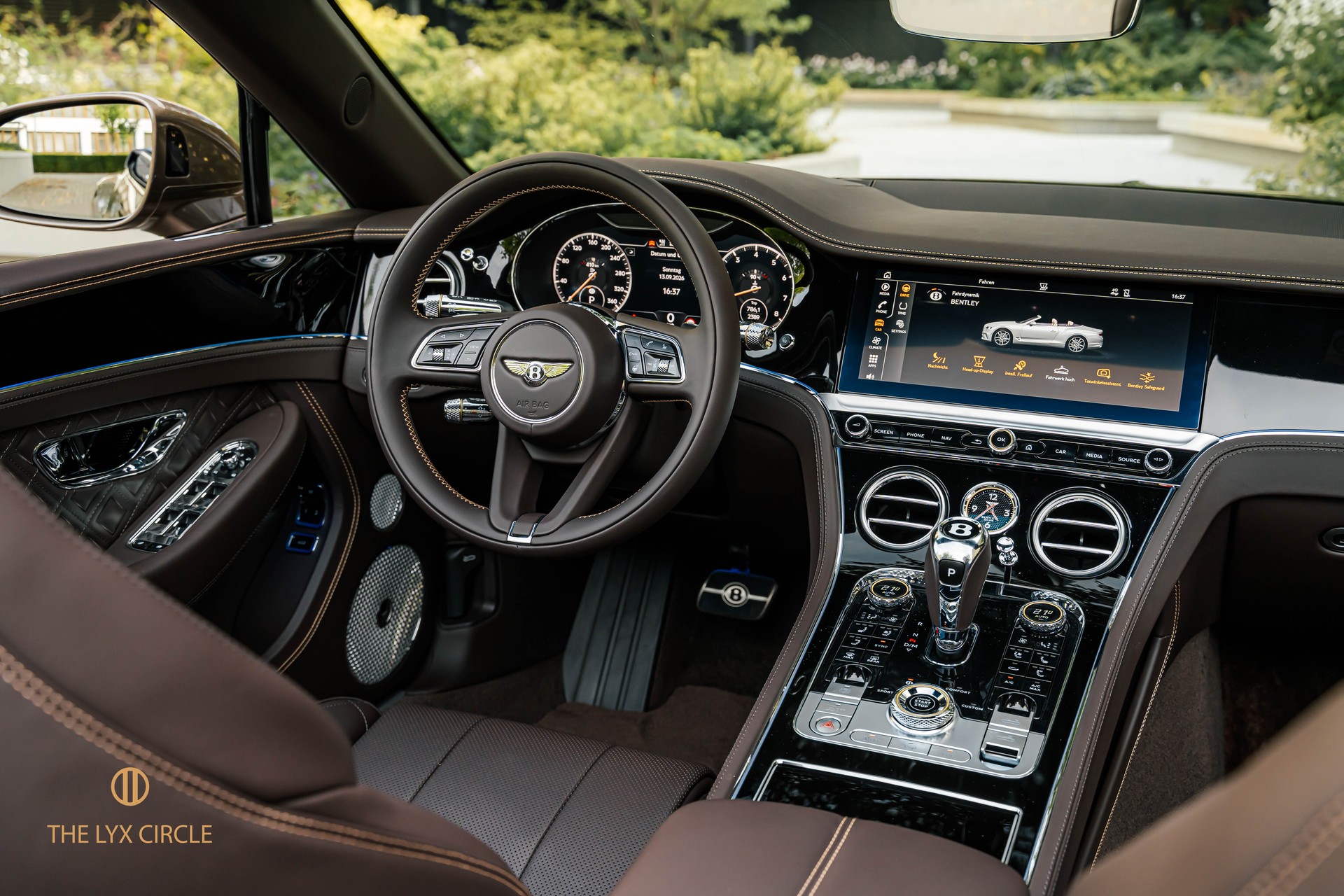 BENTLEY Continental GTC 4.0 V8 Azure-image-11