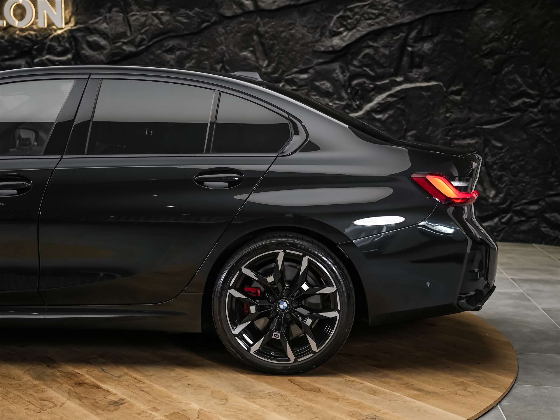 BMW M340i xDrive Steptronic M Sport Pro *Facelift*Werksgarantie*Lenkradheizung*Head Up Display*360° Kamera*-image-17