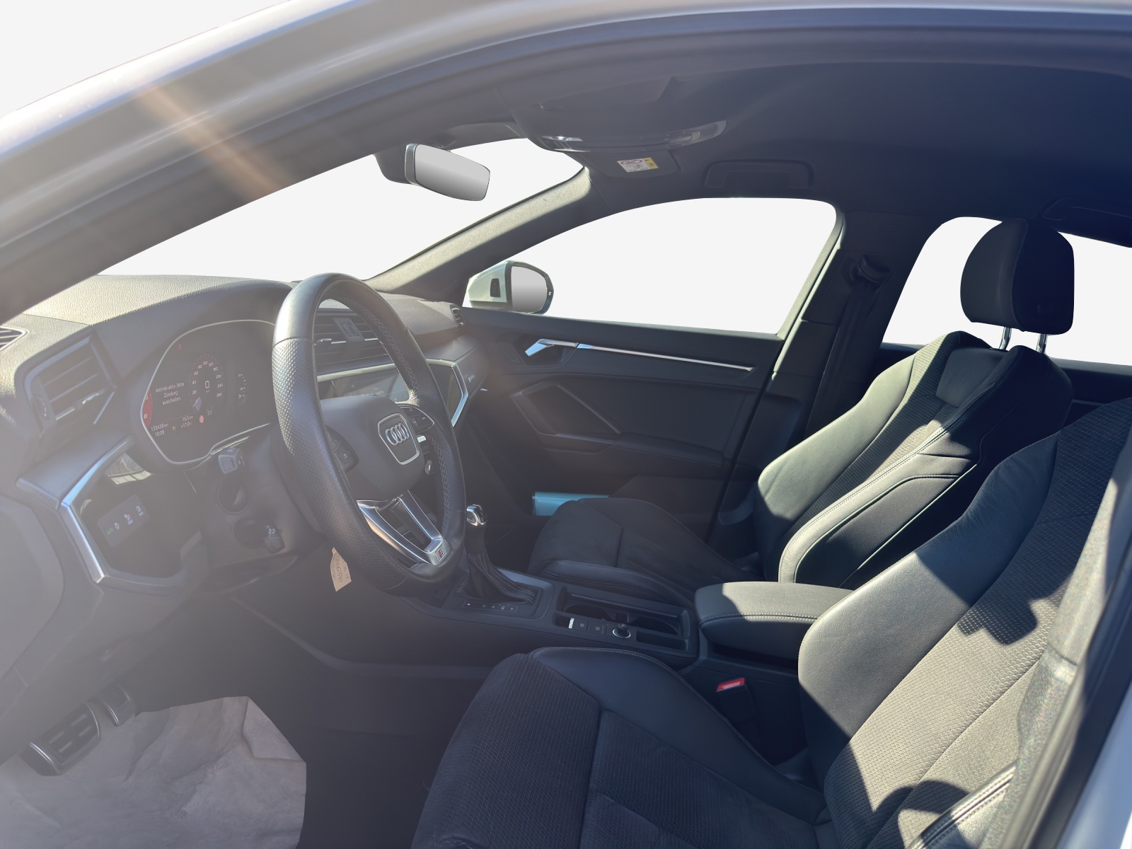 AUDI Q3 Sportback 40 TDI S line Attraction quattro S-tronic-image-7