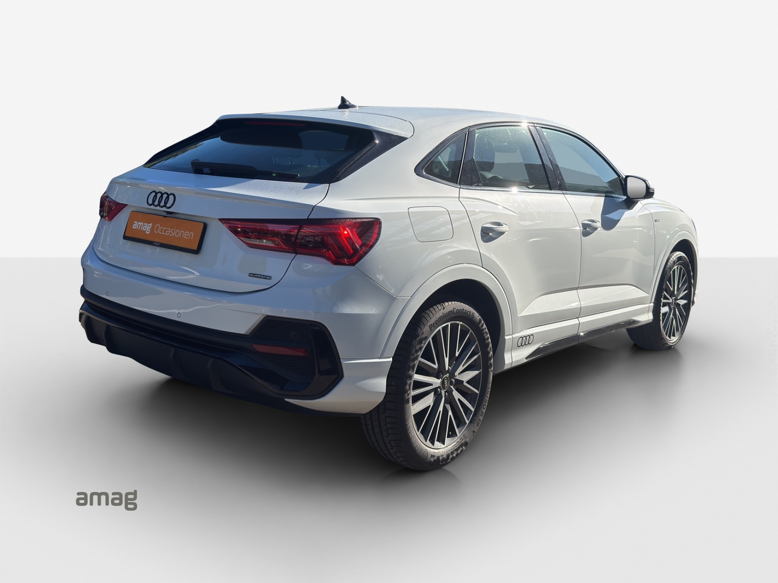 AUDI Q3 Sportback 40 TDI S line Attraction quattro S-tronic-image-4