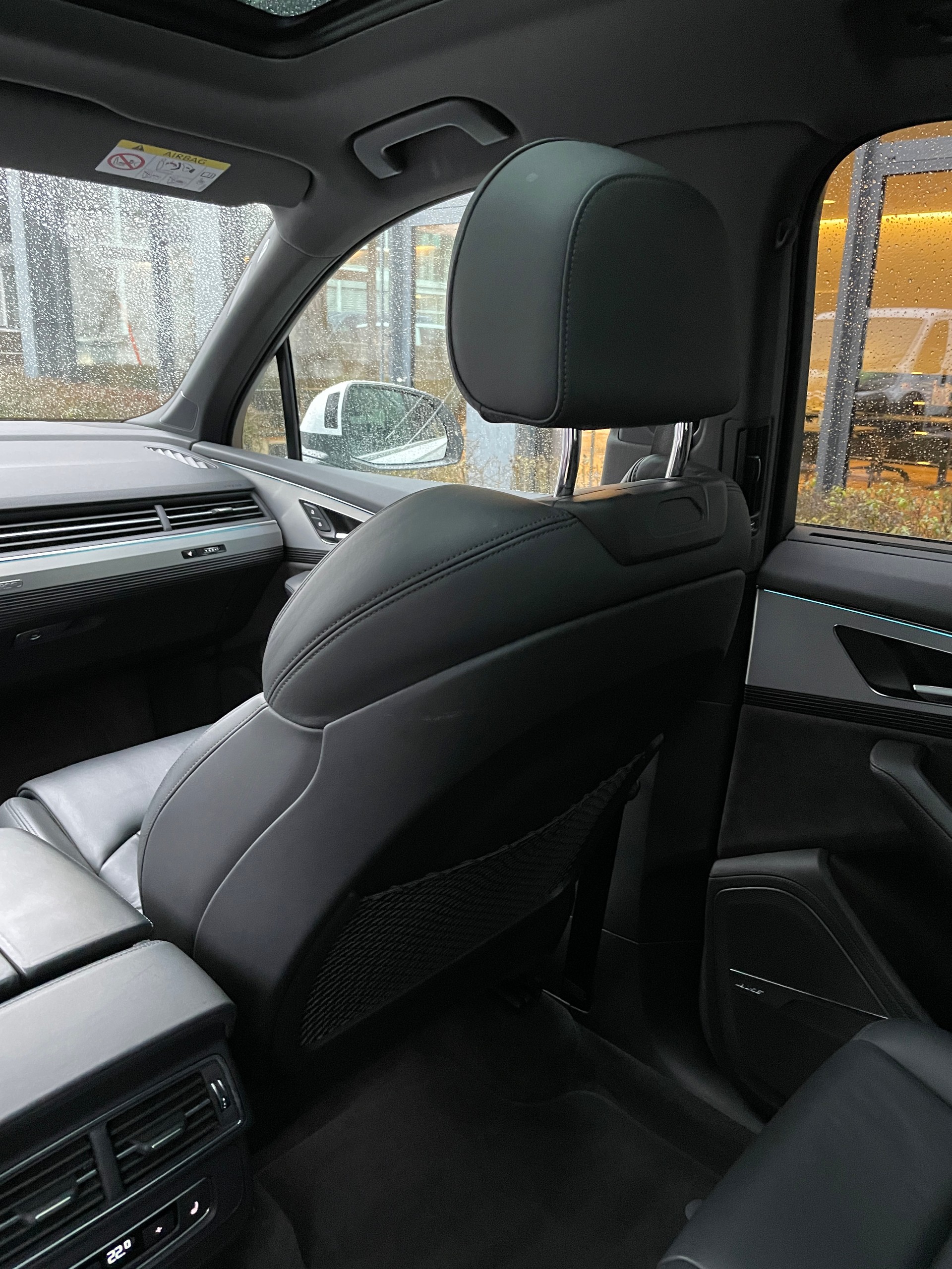 AUDI Q7 e-tron 3.0 TDI quattro tiptronic-image-25