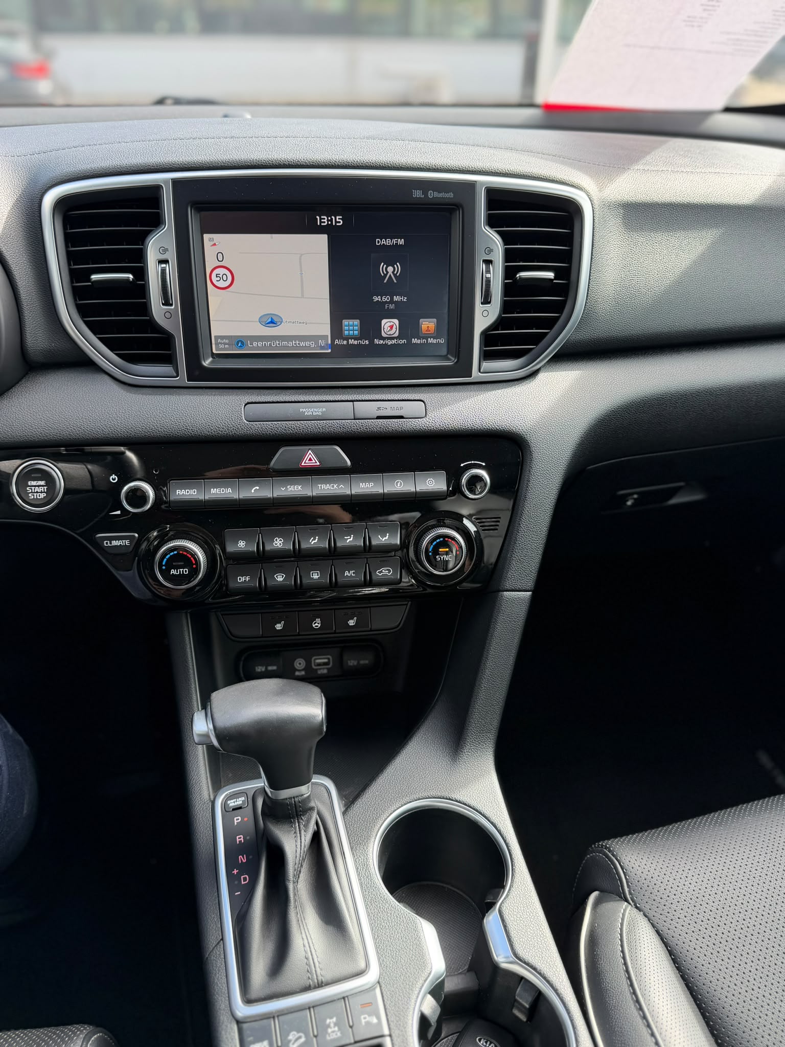 KIA Sportage 2.0CRDi Style GT Line 4WD Automat-image-17