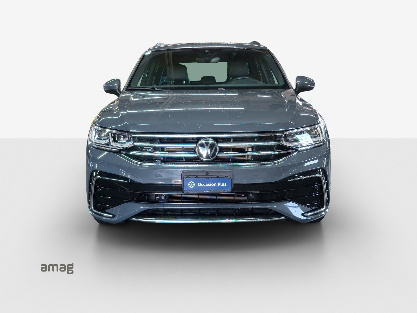 VW Tiguan 2.0TSI R-Line 4Motion DSG-image-6