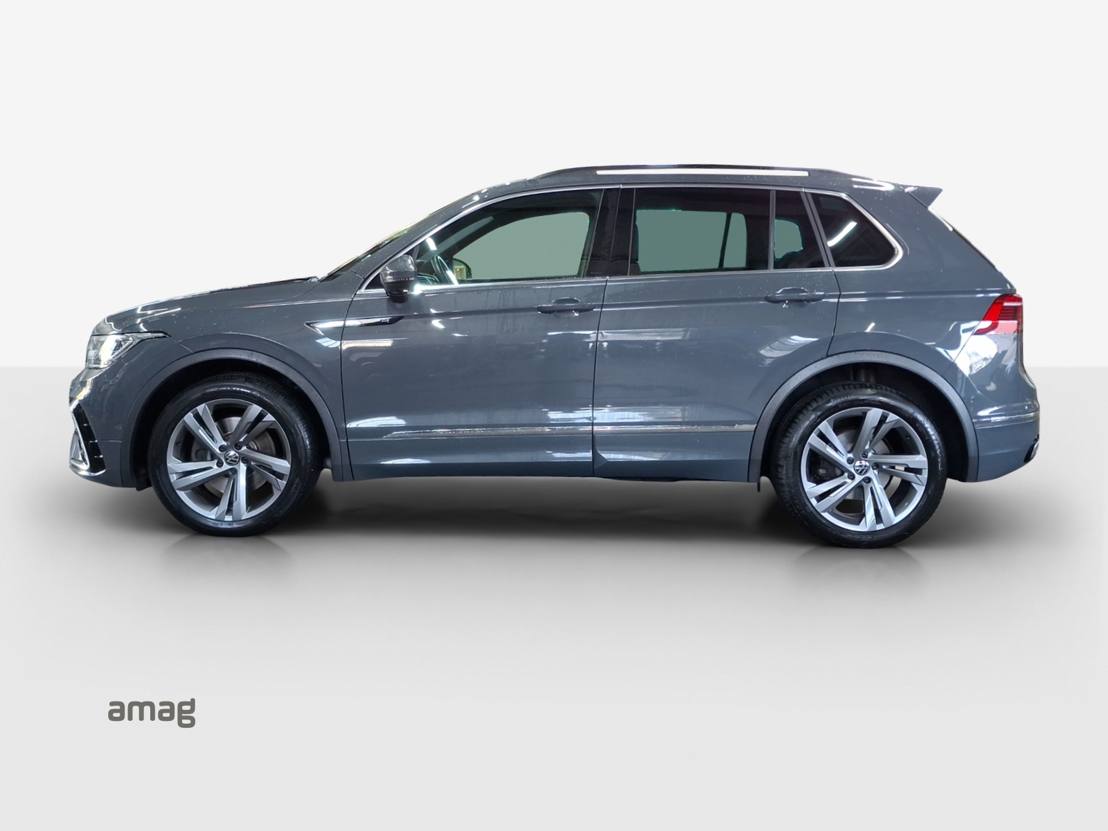 VW Tiguan 2.0TSI R-Line 4Motion DSG-image-1
