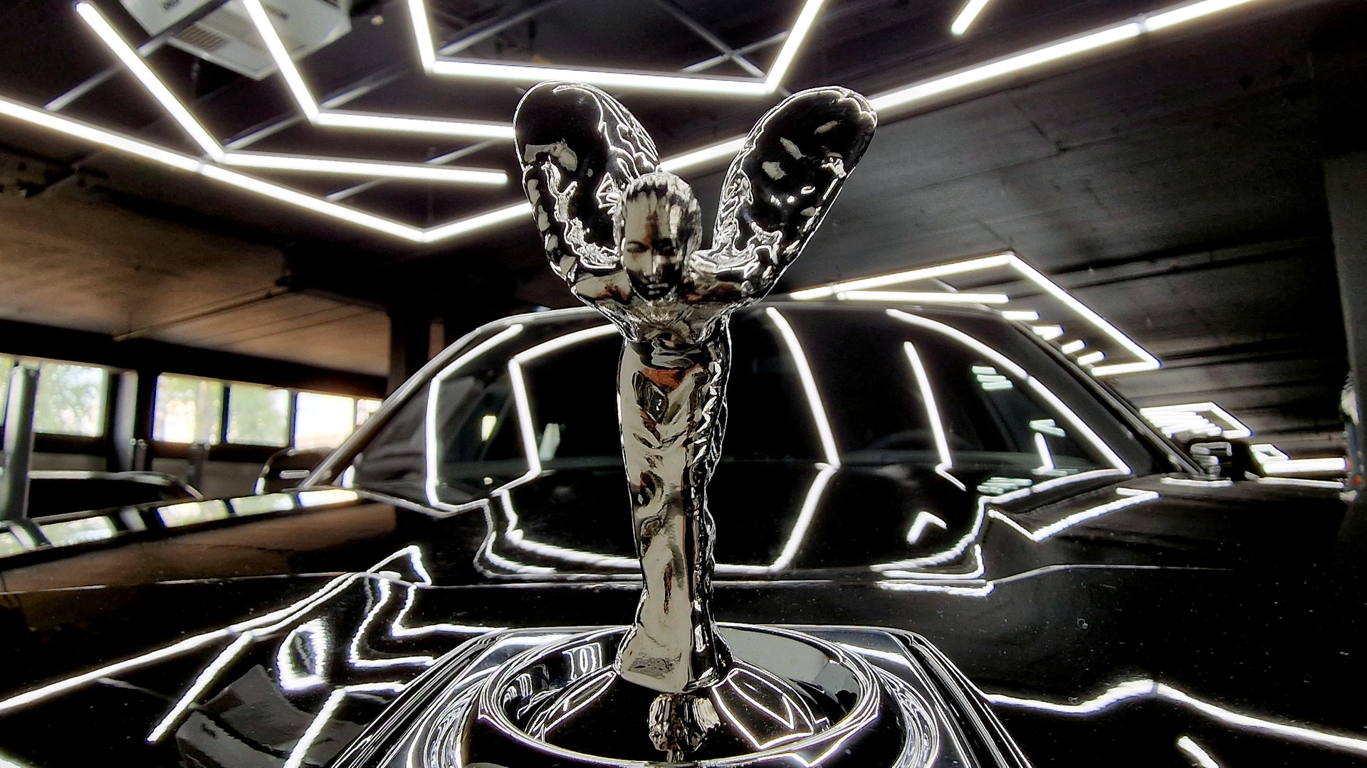 ROLLS-ROYCE Cullinan 6.7 V12-image-15