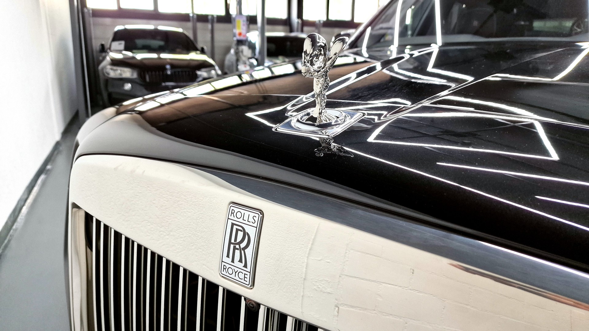 ROLLS-ROYCE Cullinan 6.7 V12-image-9