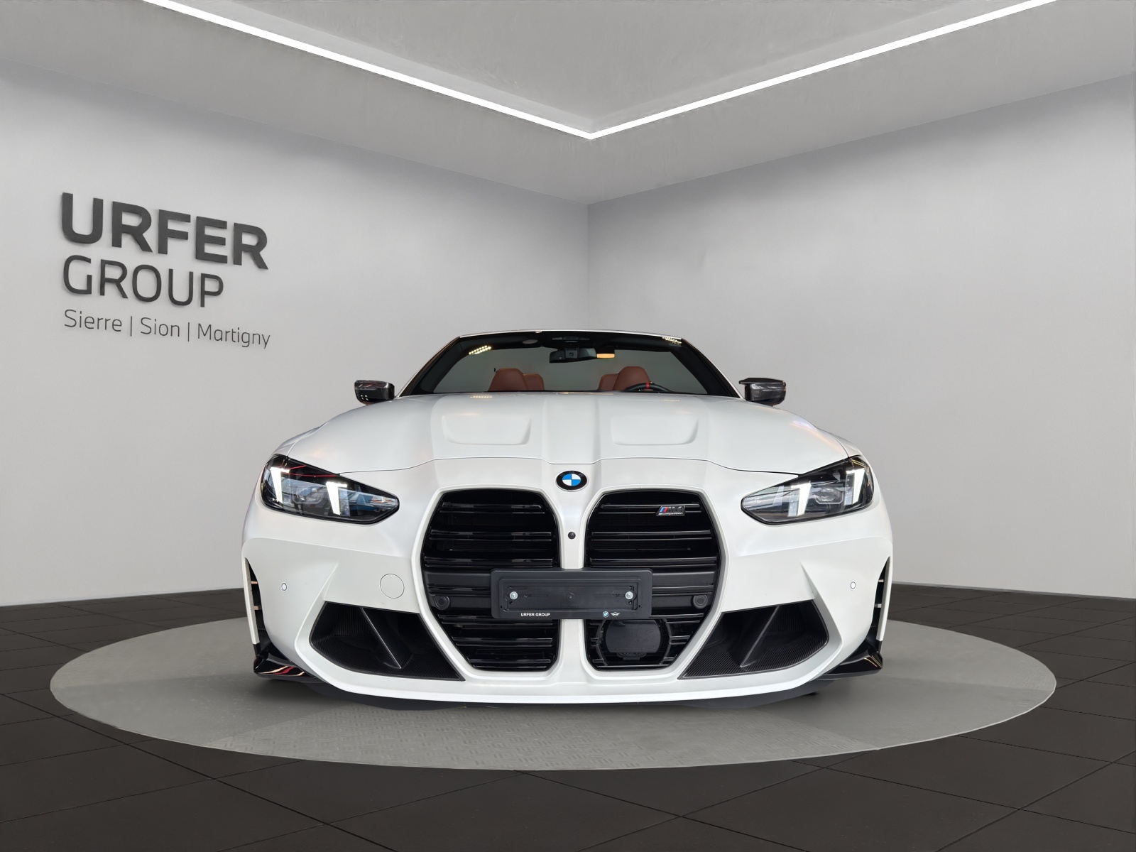 BMW M4 Cabrio Competition M xDrive-image-2