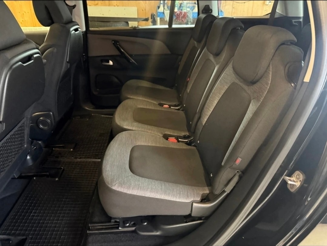 CITROEN Grand C4 Picasso 1.6 BlueHDi Feel Edition EAT6-image-7