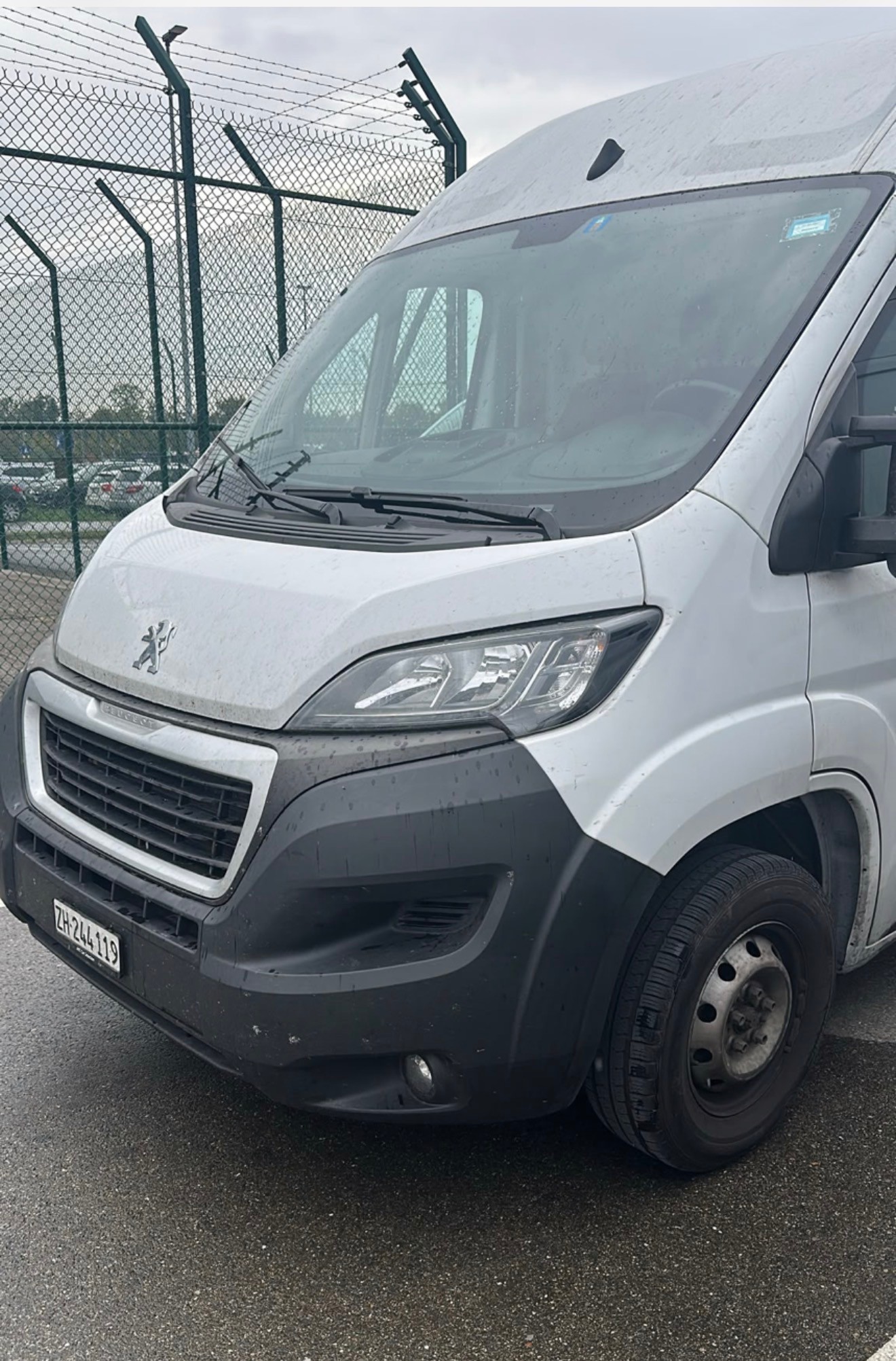 PEUGEOT BOXER-image-0