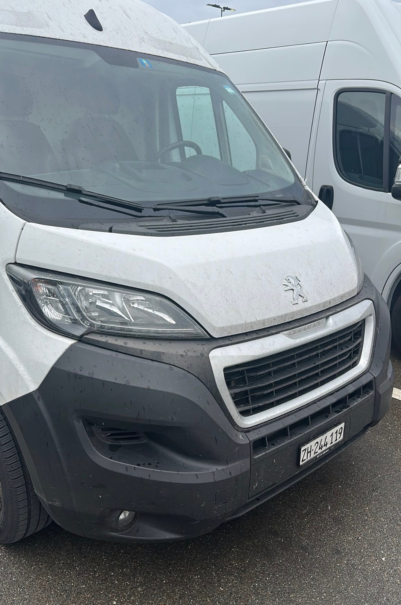 PEUGEOT BOXER-image-1