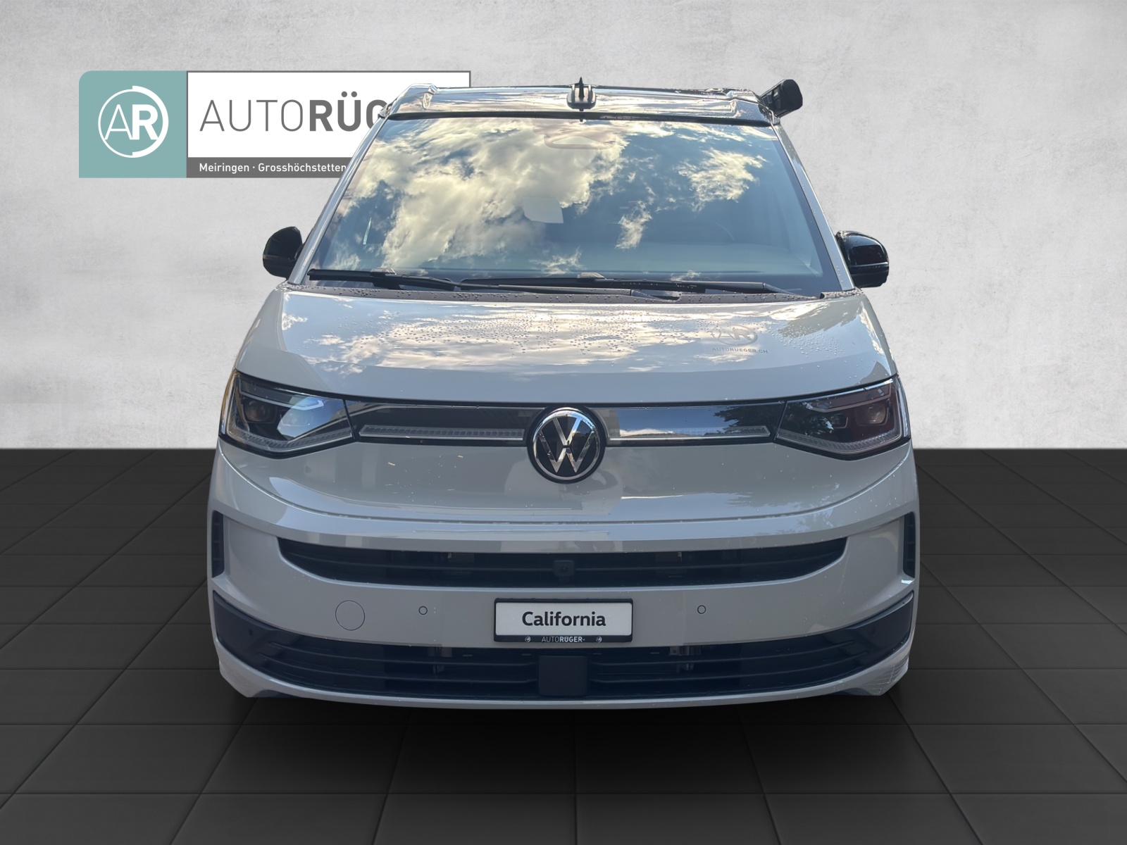 VW California eHybrid Beach Tour 4Motion-image-1